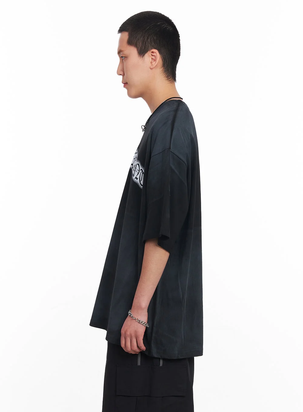 Men’s Gradient Street Graphic T-Shirt IU503 - Image 5