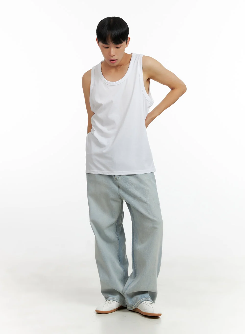 Men's Basic Oversized Cotton Tank Top CL429 - Image 2