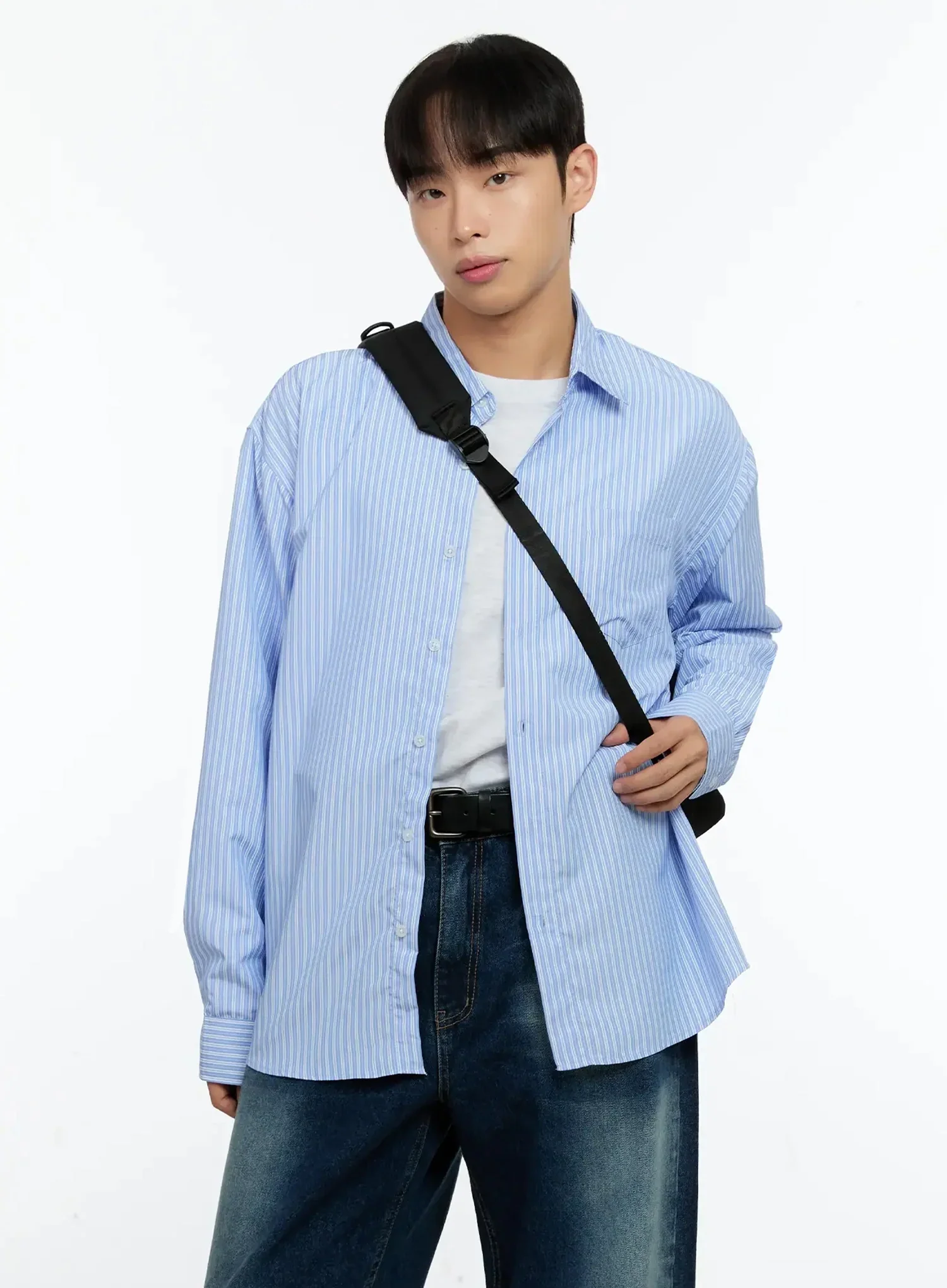 Men's Basic Striped Button-Up IN506
