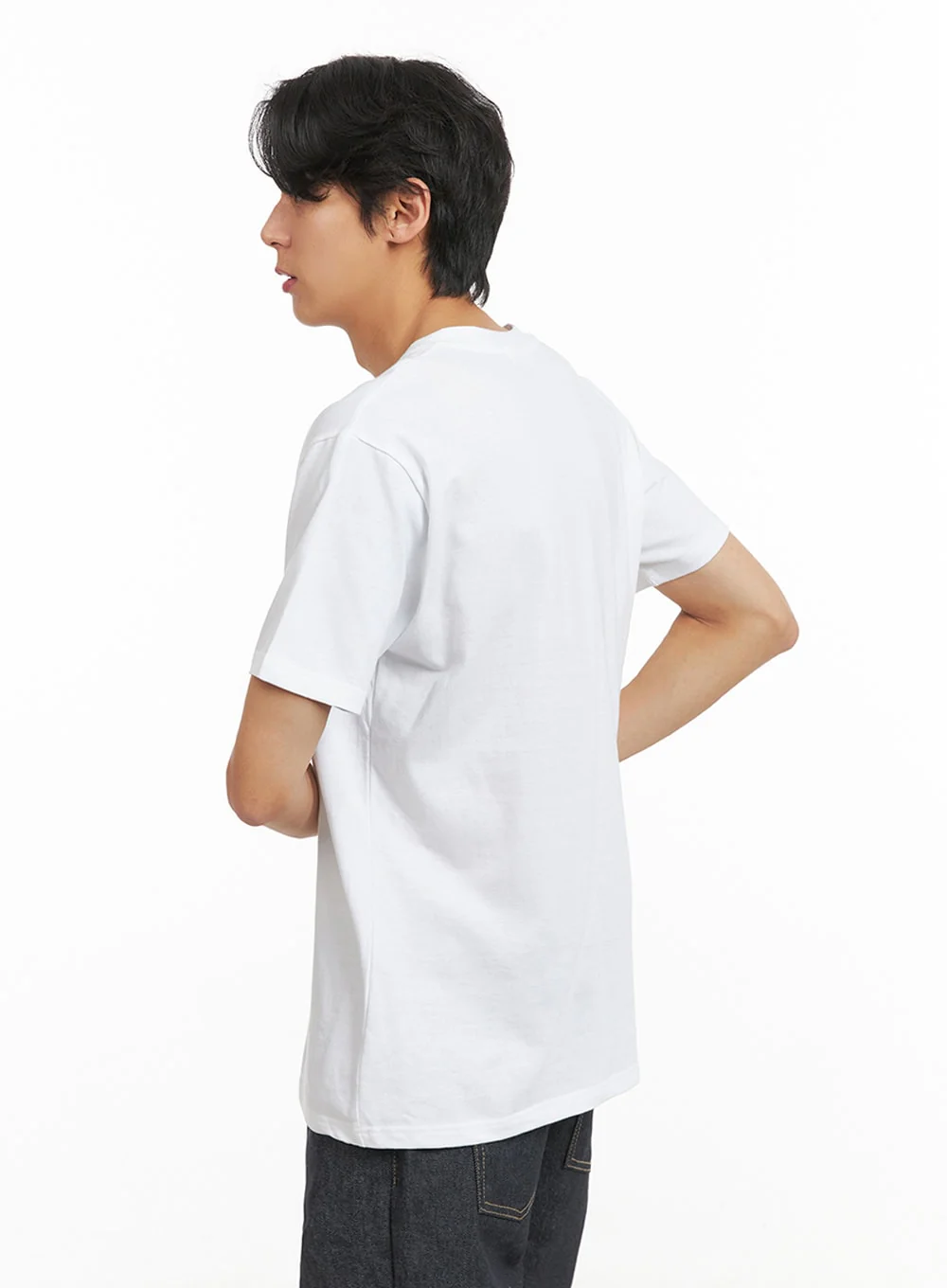 Men's Basic V-Neck T-Shirt (White) IY424 - Image 4