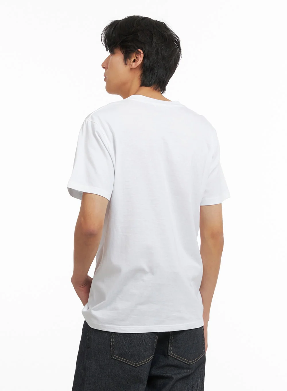 Men's Basic V-Neck T-Shirt (White) IY424 - Image 5