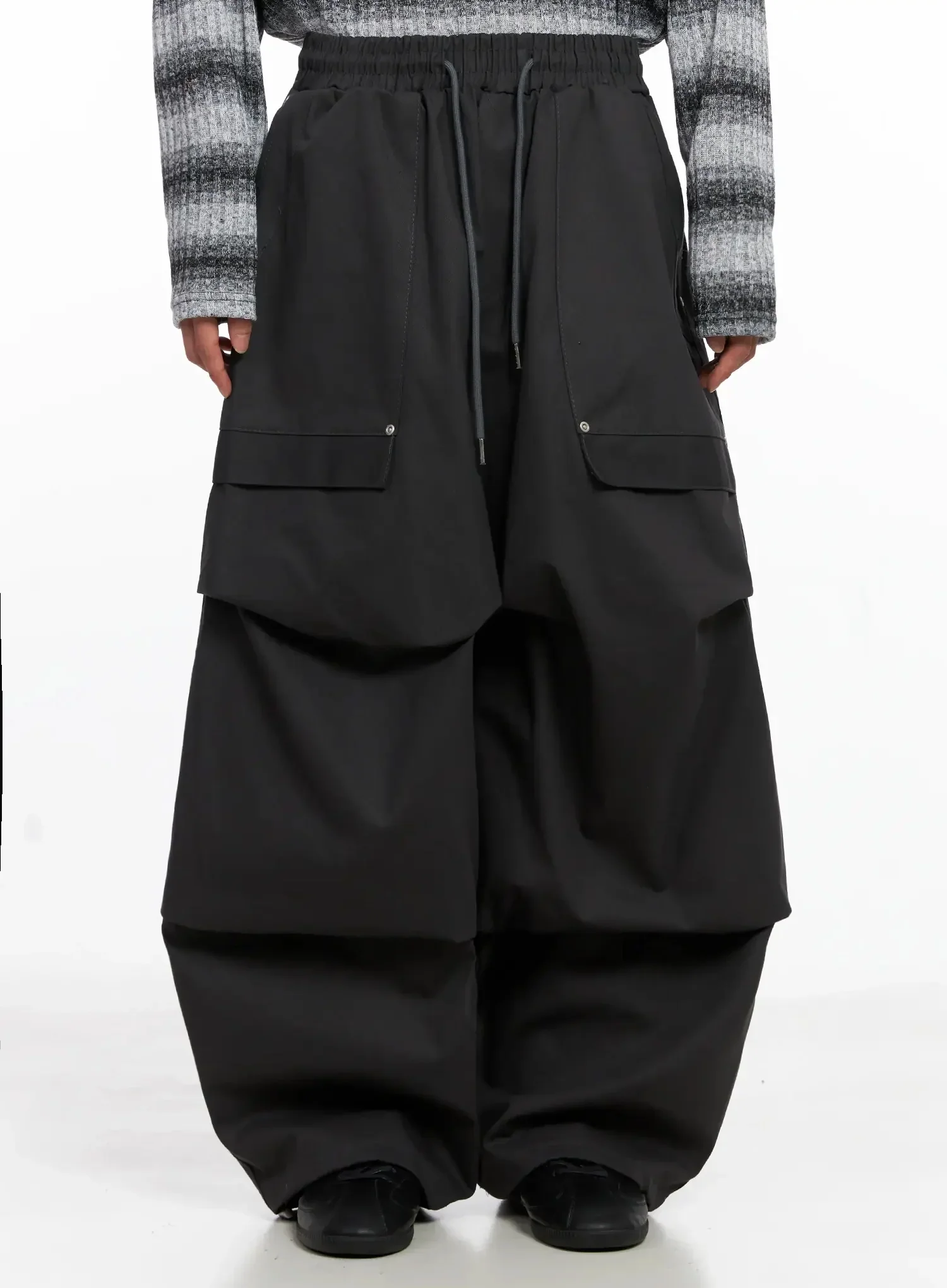 Men's Cargo Balloon Pants IO516 - Image 2