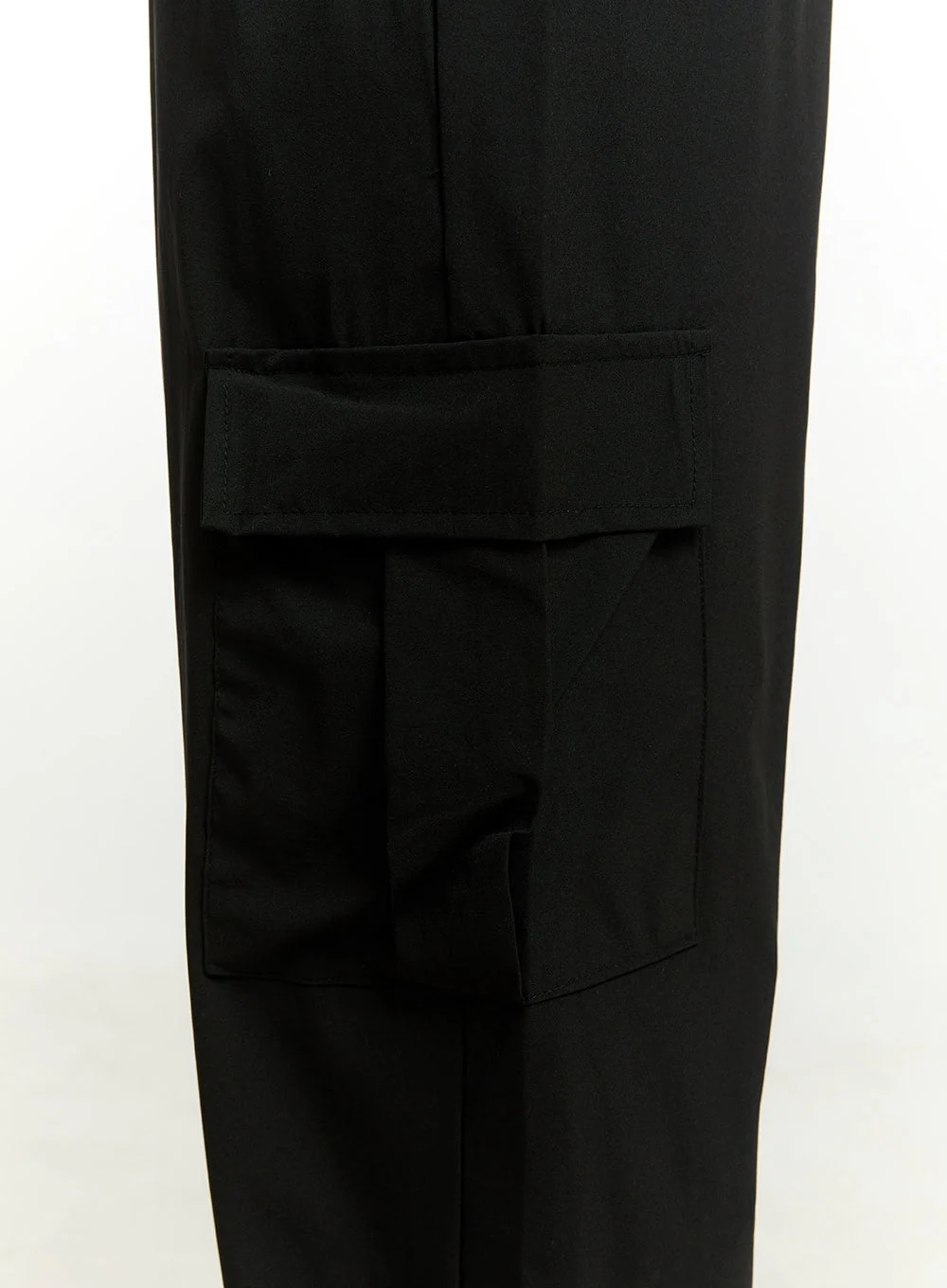 Men's Cargo Pants (Black) IL412 - Image 3