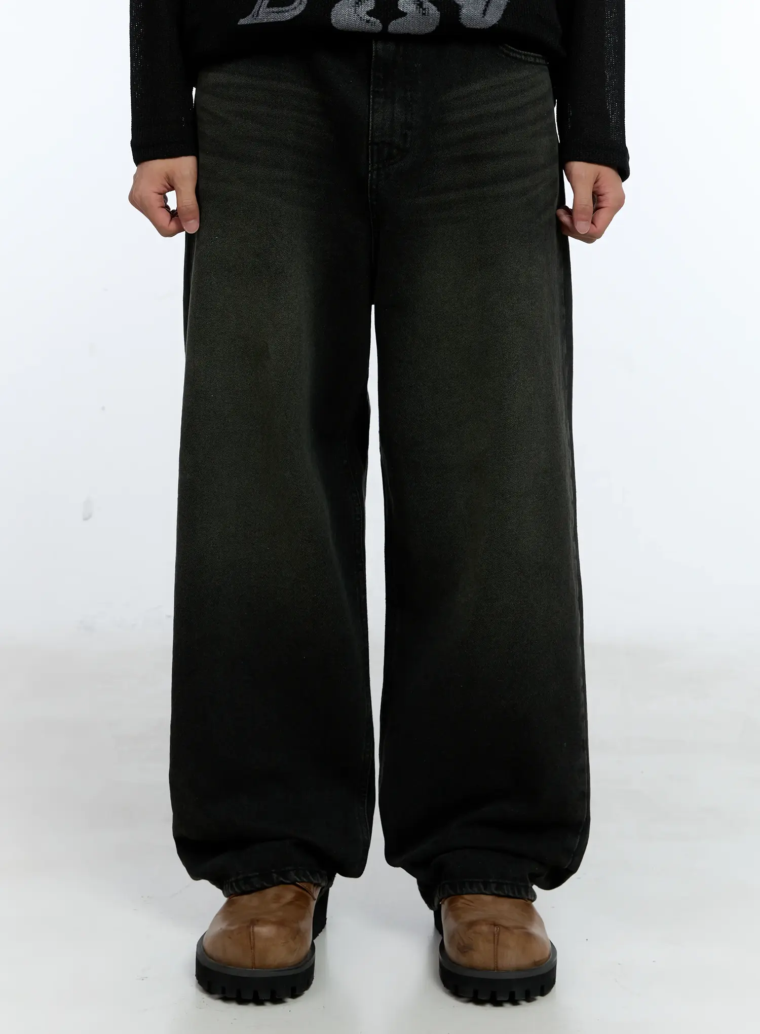 Men's Casual Wide-Fit Denim Jeans IL515