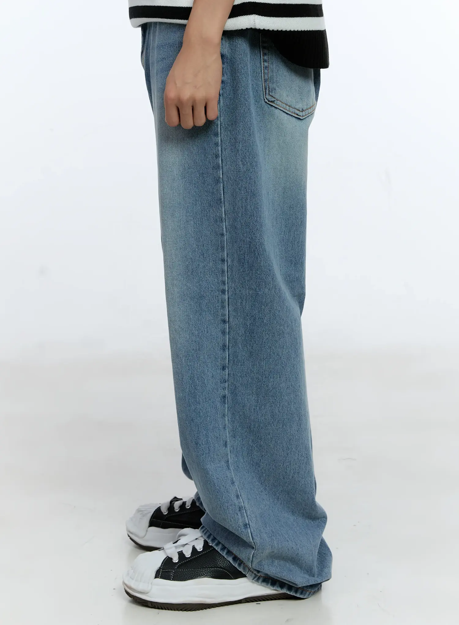 Men's Casual Wide Leg Washed Jeans IG519 - Image 5