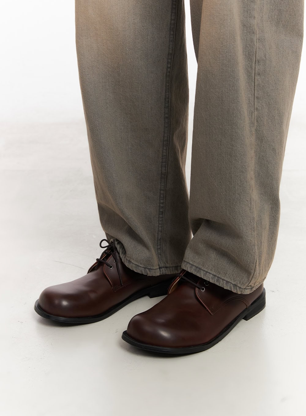 Men's Classic Faux-Leather Loafers IM514 - Image 2