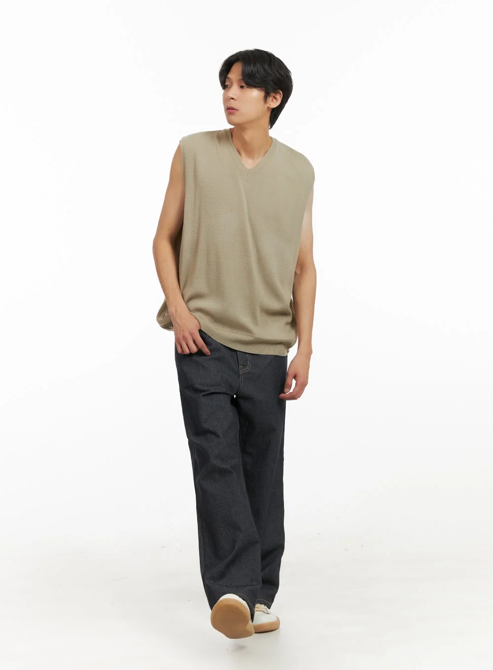 Men's Classic V-Neck Knit Vest (Beige) IY424 - Image 2