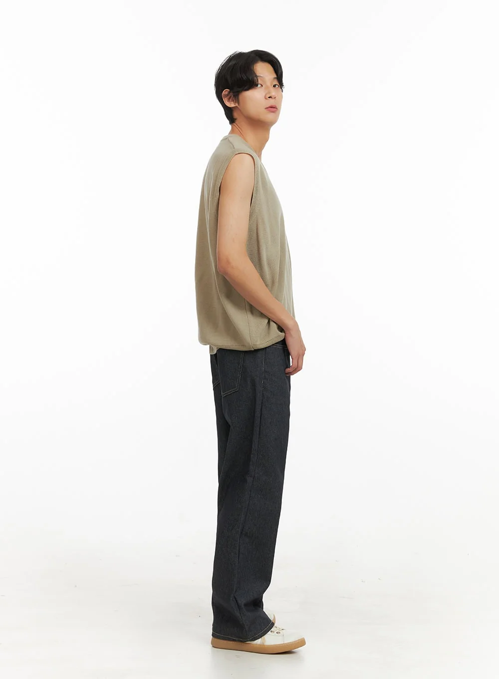 Men's Classic V-Neck Knit Vest (Beige) IY424 - Image 6