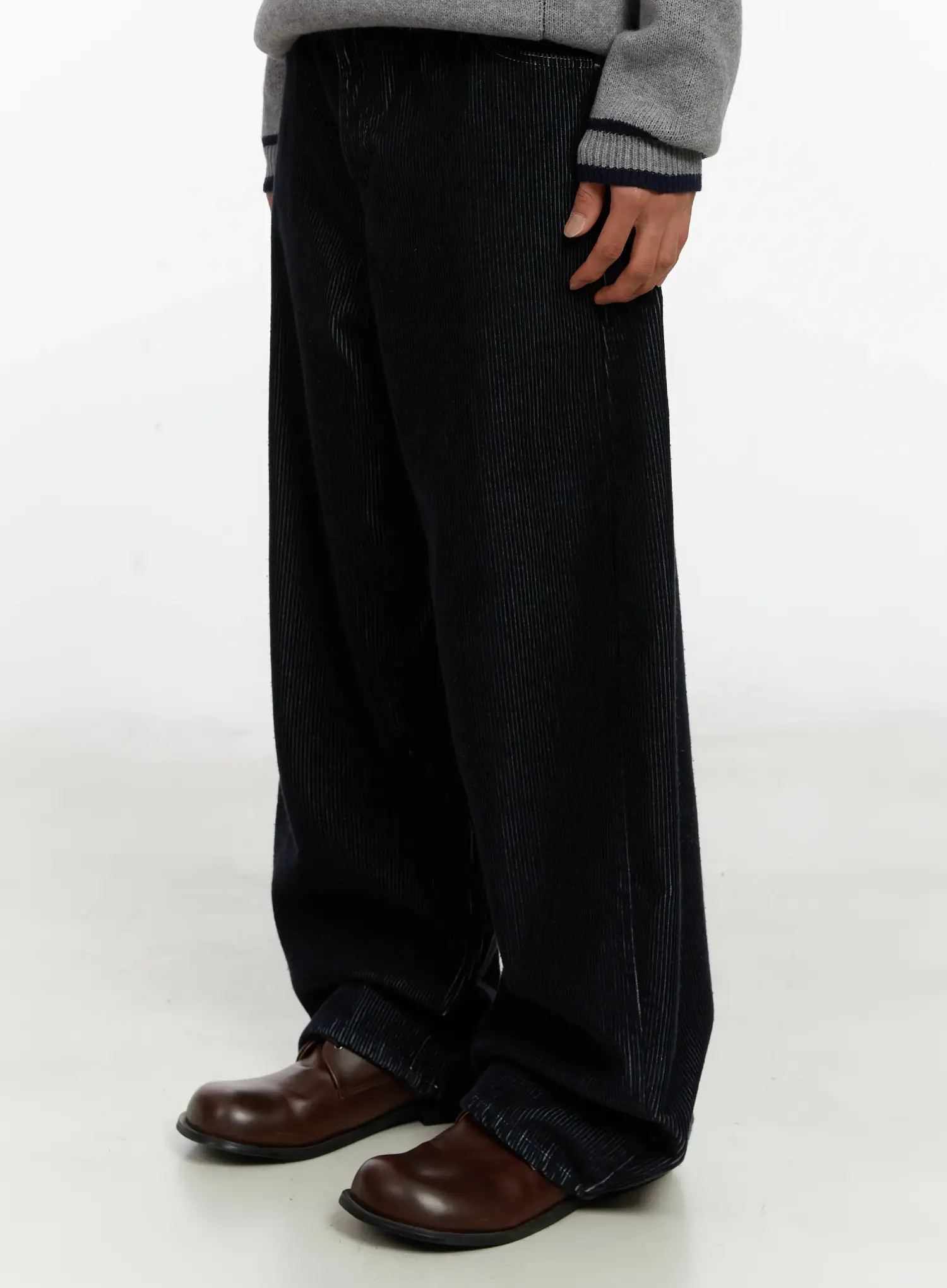 Men's Corduroy Wid-Leg Pants ID524 - Image 4
