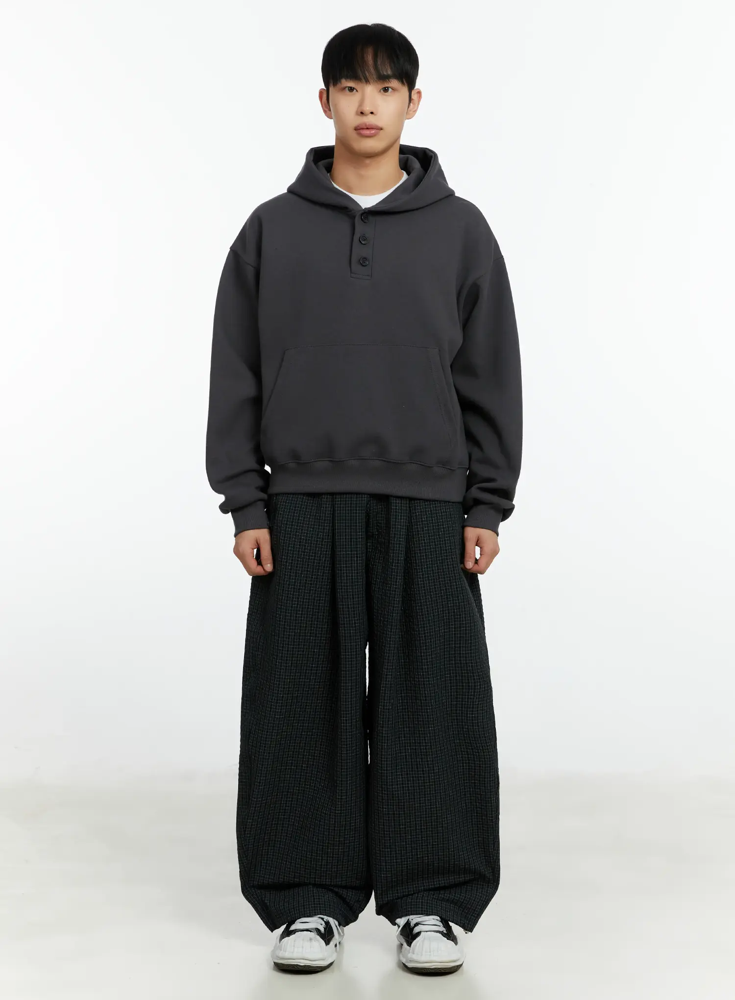 Men's Cropped Henley Hoodie IF511 - Image 3