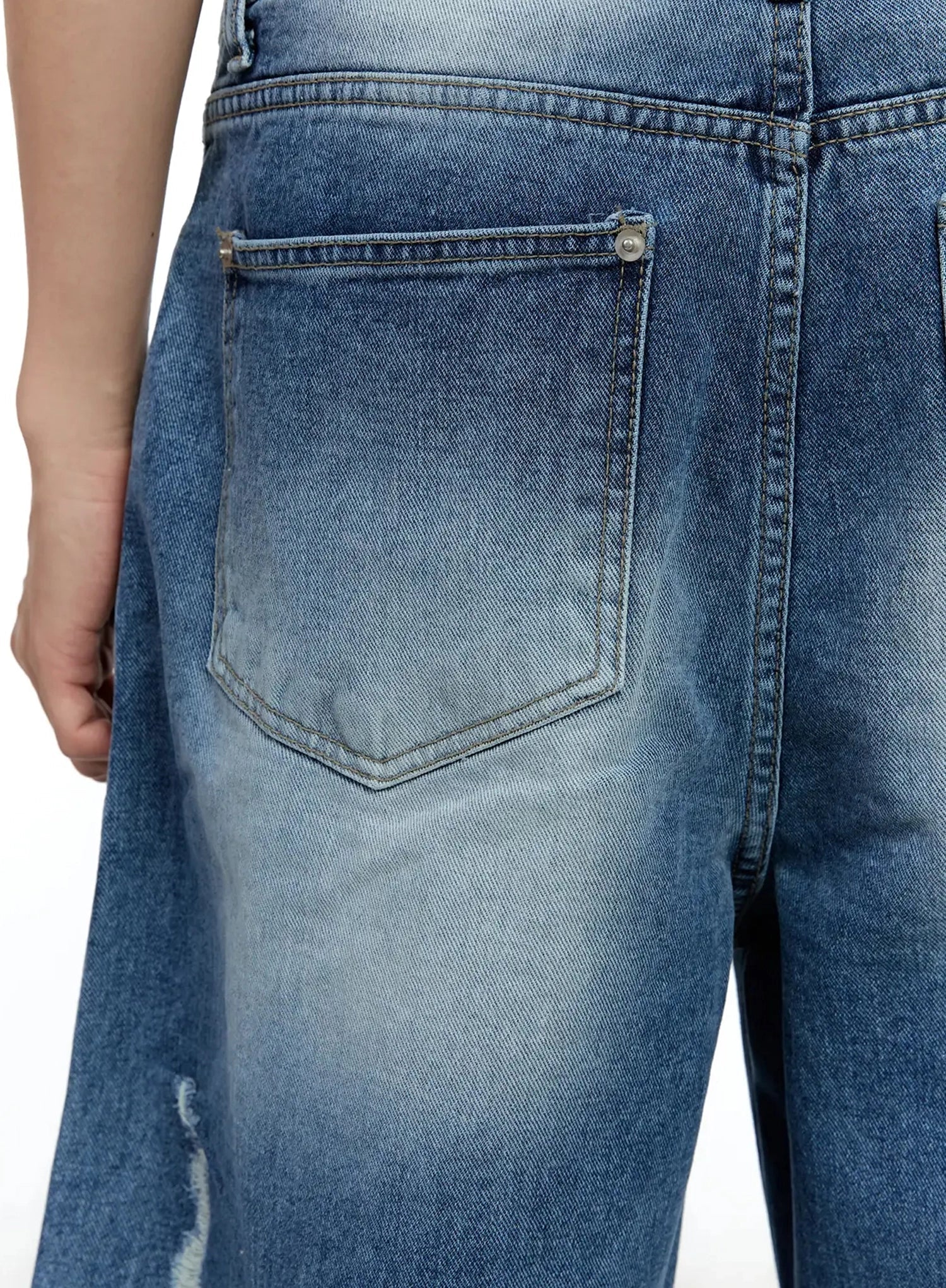 Men's Distressed Baggy Jeans IG520 - Image 8