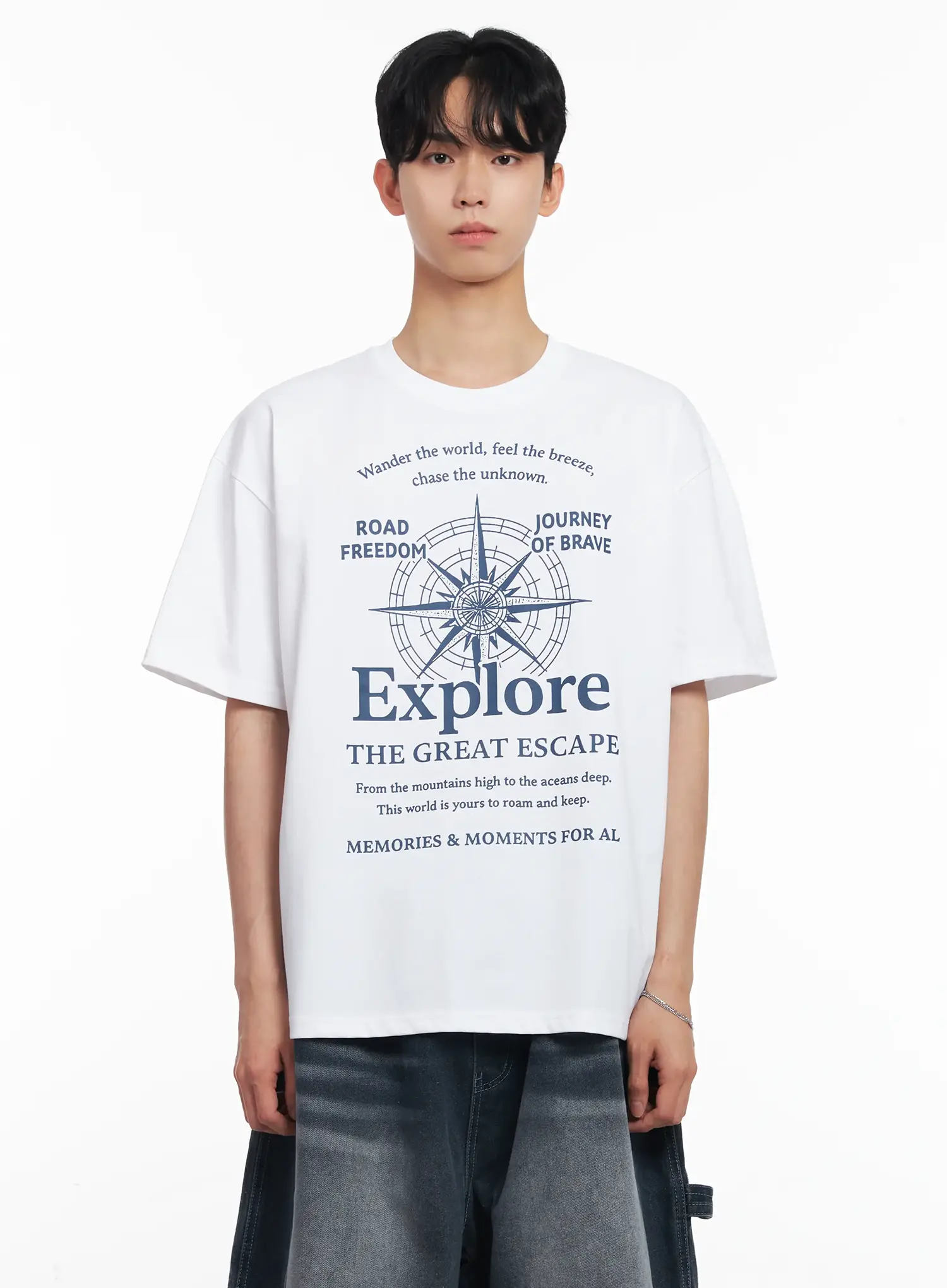 Men's "Explore" Graphic Tee IL504 - Image 9