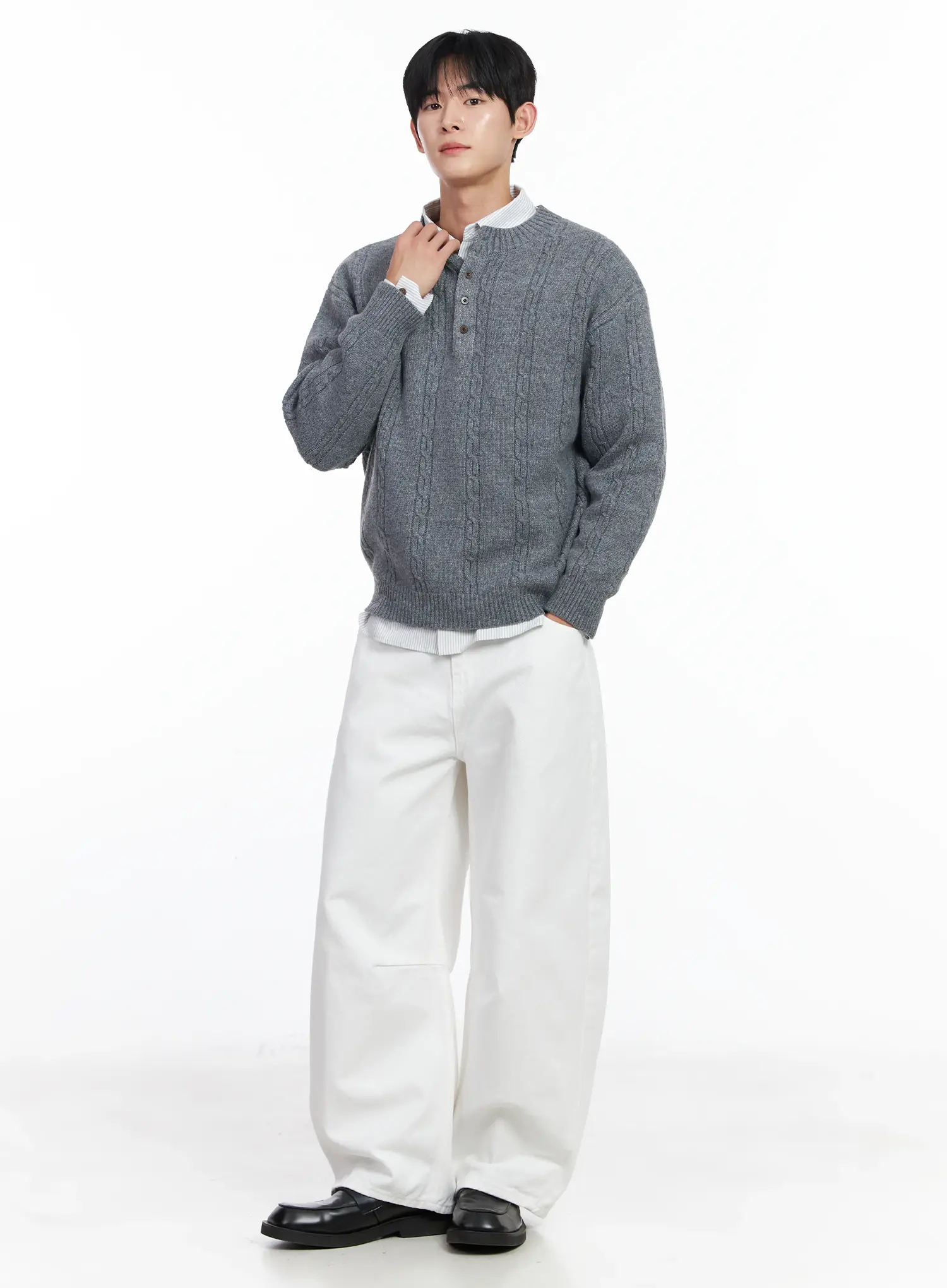 Men's Henley Neck Knit Sweater IJ521 - Image 2