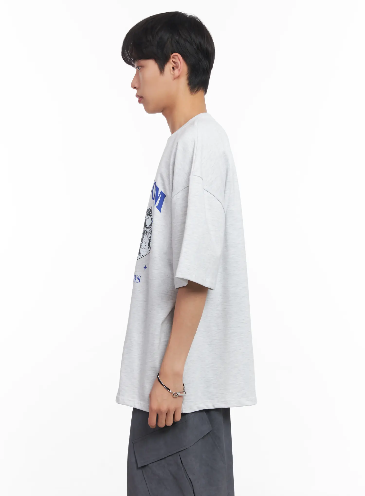 Men's Kitty Graphic T-Shirt IU519 - Image 5