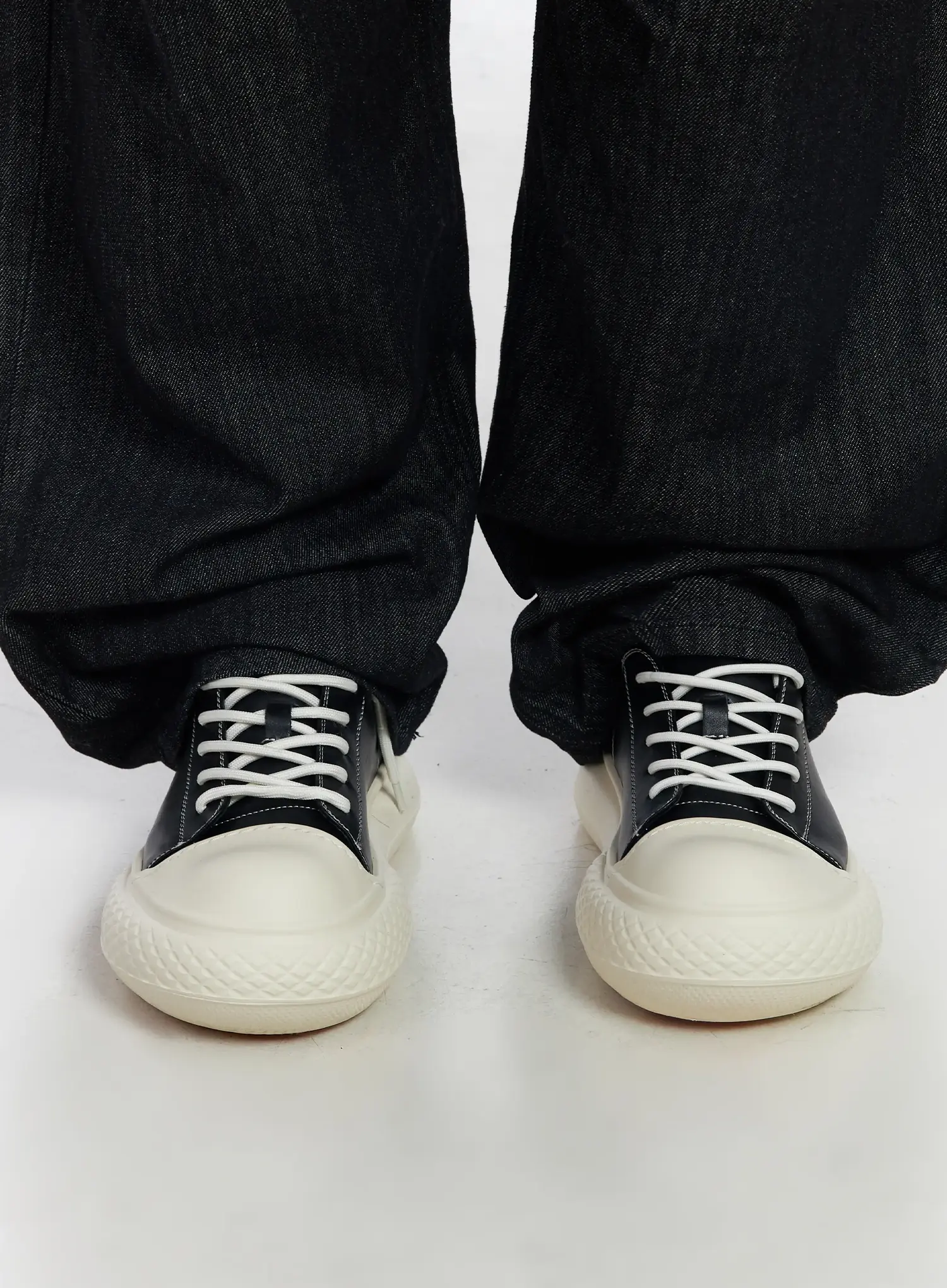 Men's Leather Sneakers IJ527 - Image 3