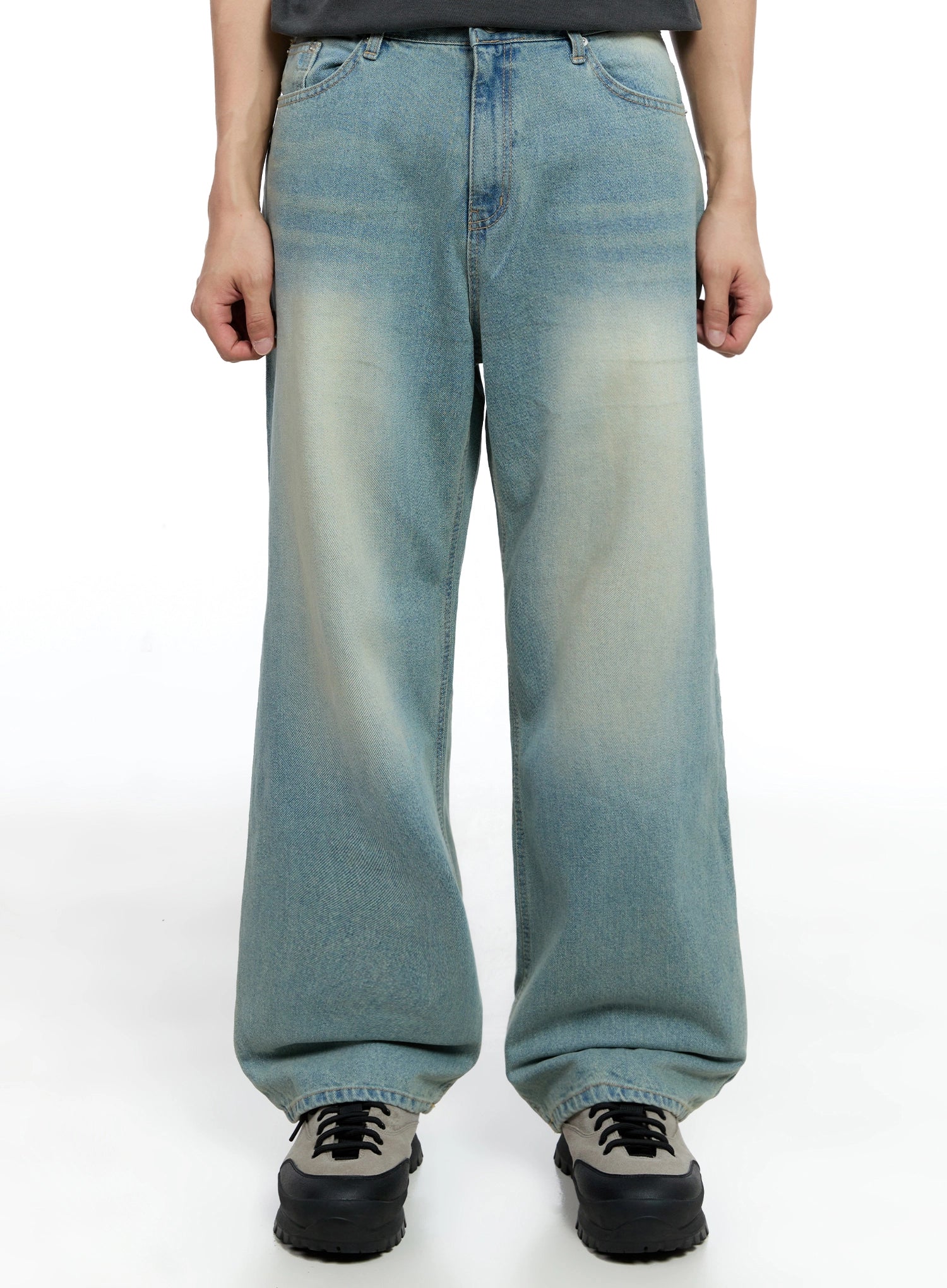 Men's Light-Wash Baggy  Jeans IG520 - Image 2