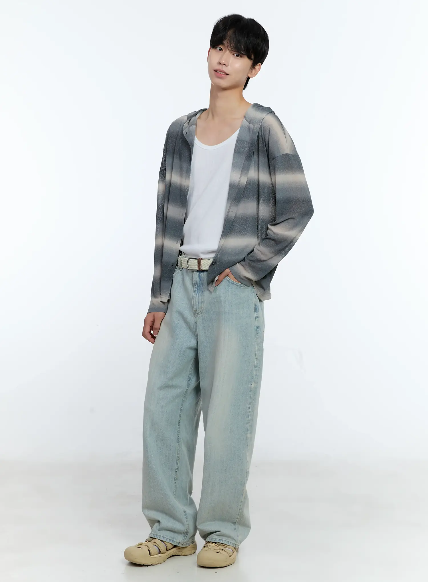 Men's Light-Wash Jeans IG501 - Image 14