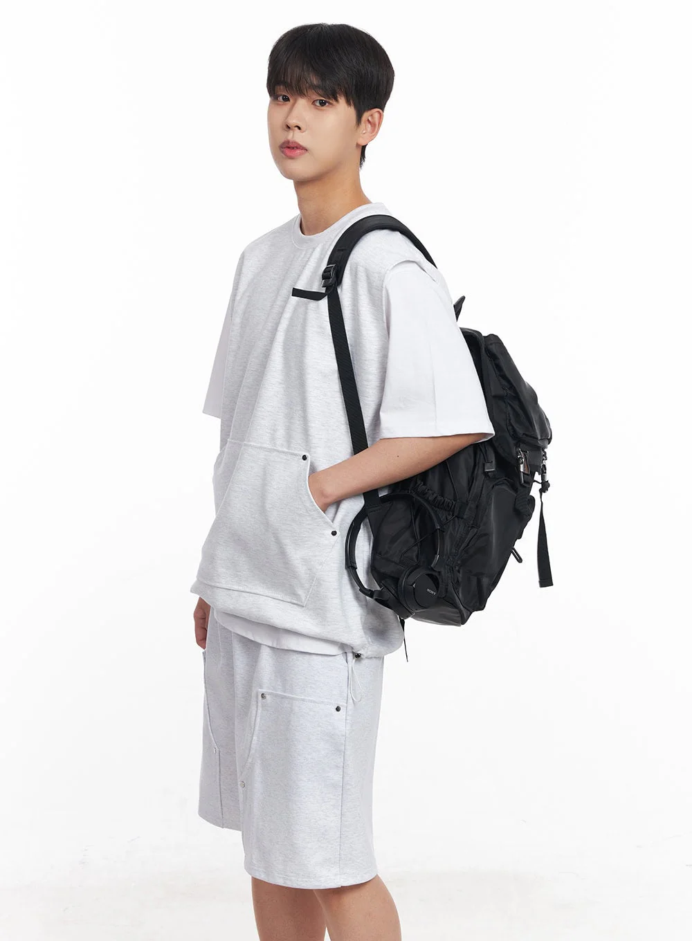 Men's Loose-Fit Cotton Pocketed Vest IY522 - Image 14