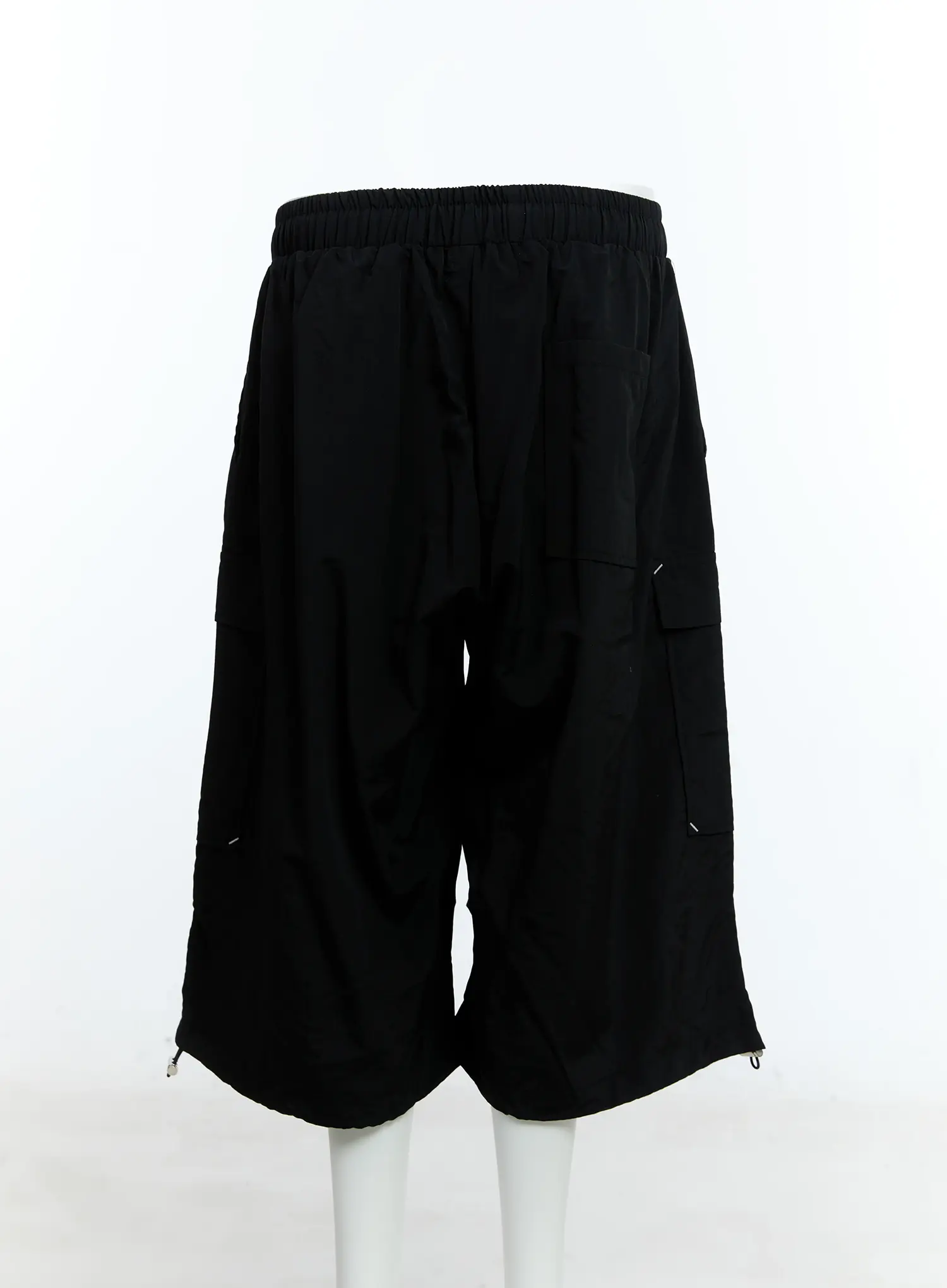 Men's Nylon Cargo Bermuda Shorts IG512 - Image 7