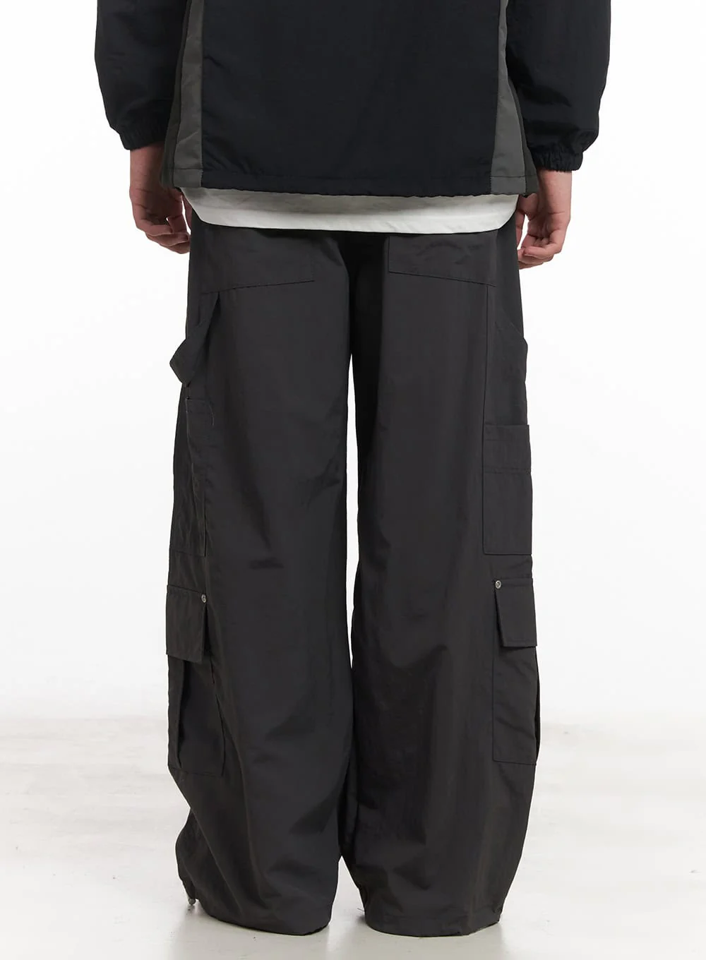 Men's Nylon Wide-Fit Cargo Pants IM517 - Image 7