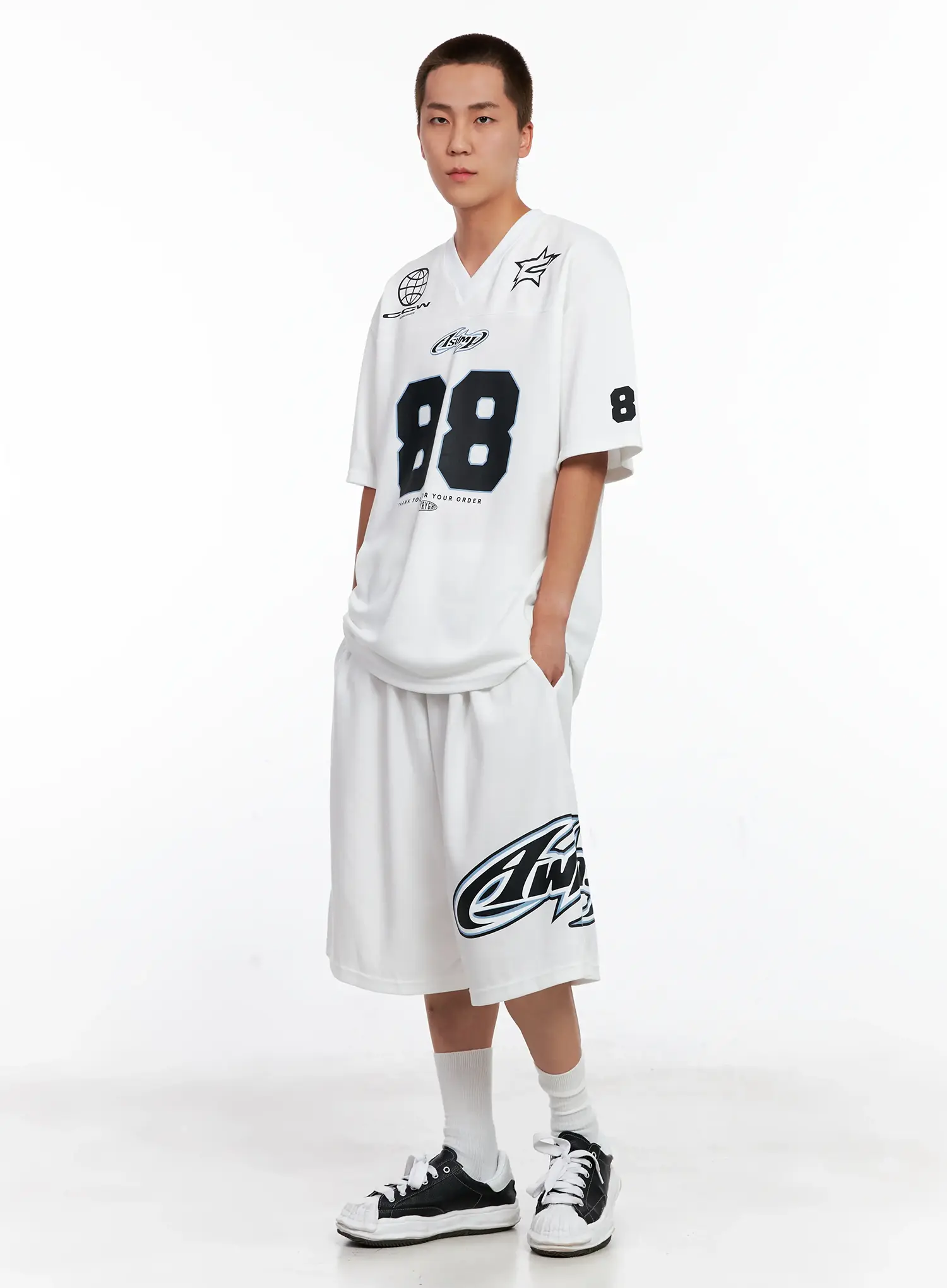 Men's Oversized Graphic V-Neck Tee IG508 - Image 10