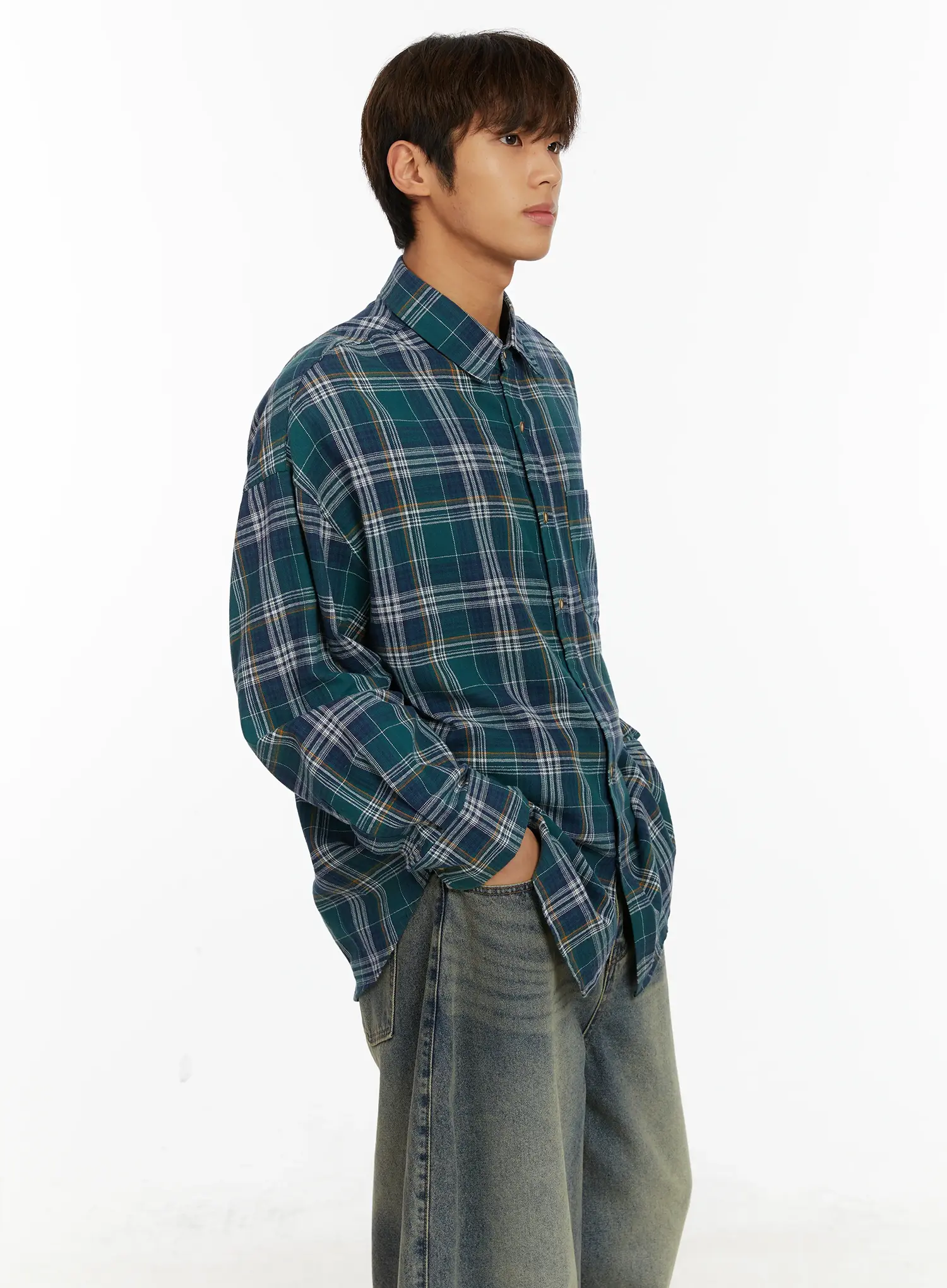 Men's Oversized Plaid Shirt ID524 - Image 2