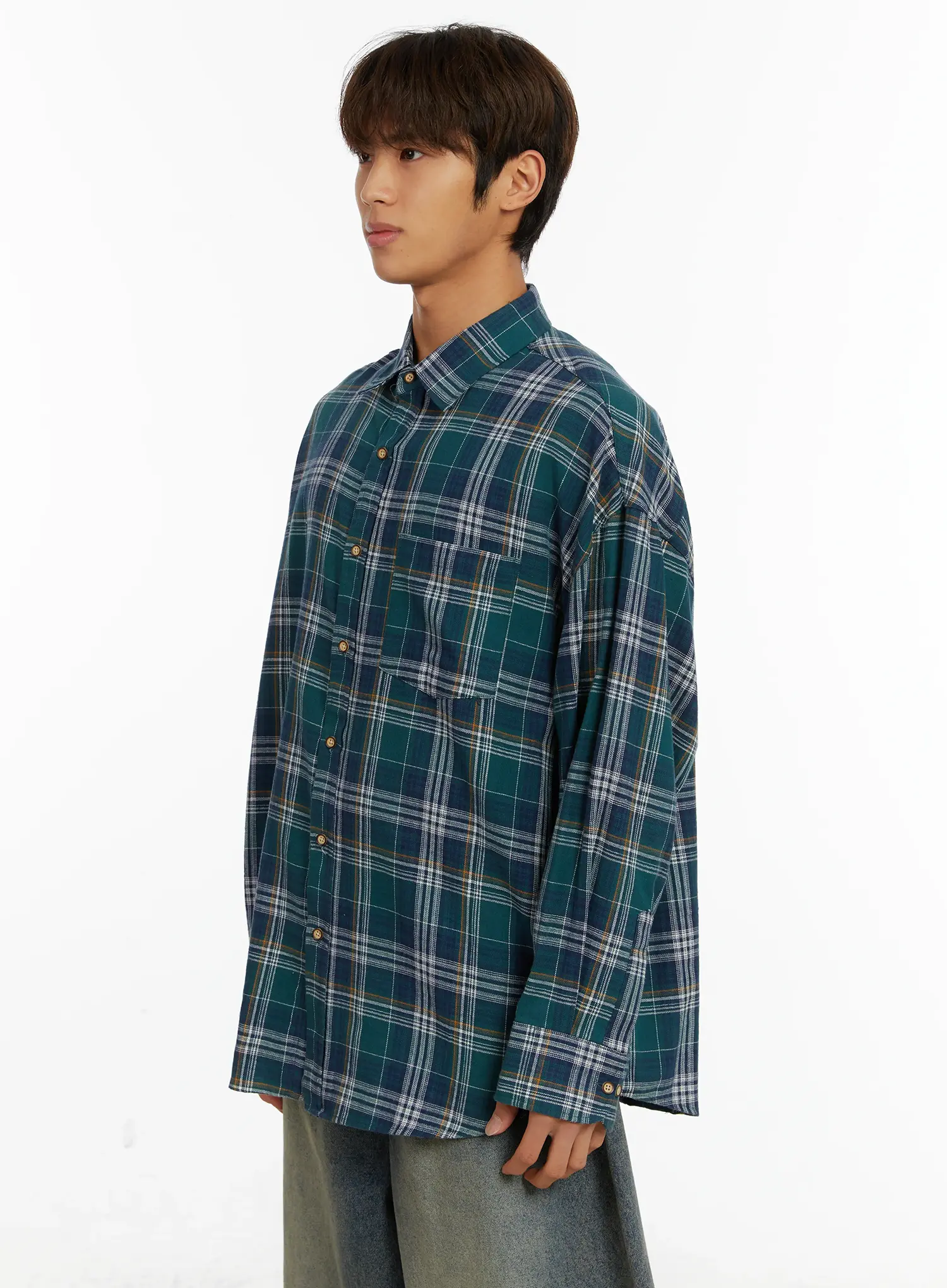 Men's Oversized Plaid Shirt ID524 - Image 4