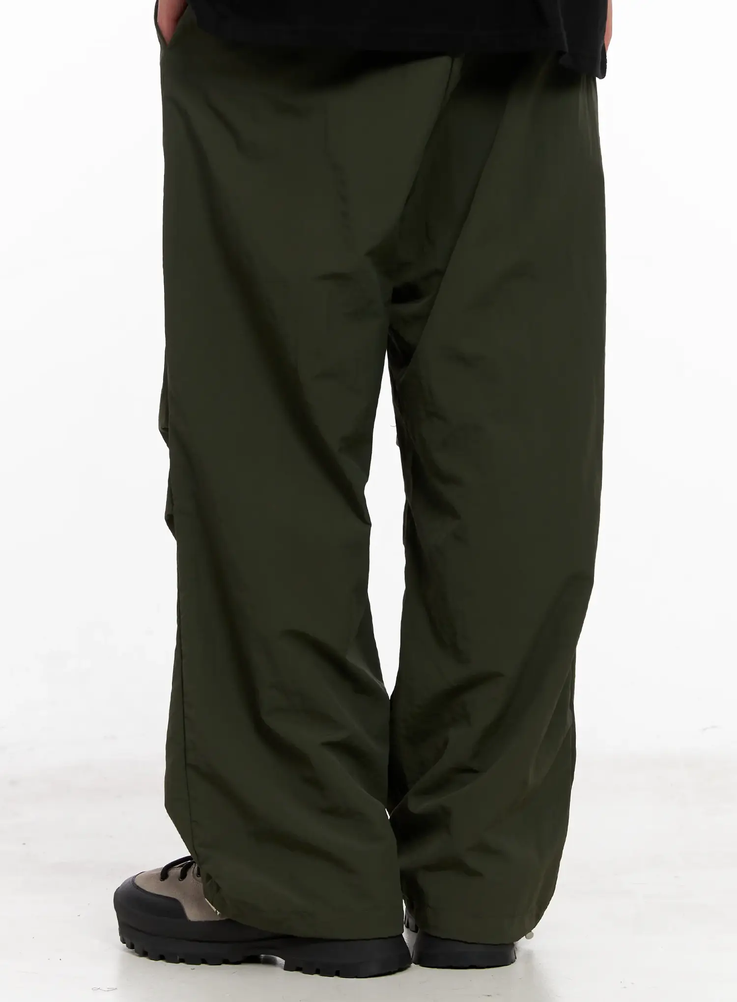 Men's Parachute Streetwear Pants IL518 - Image 10