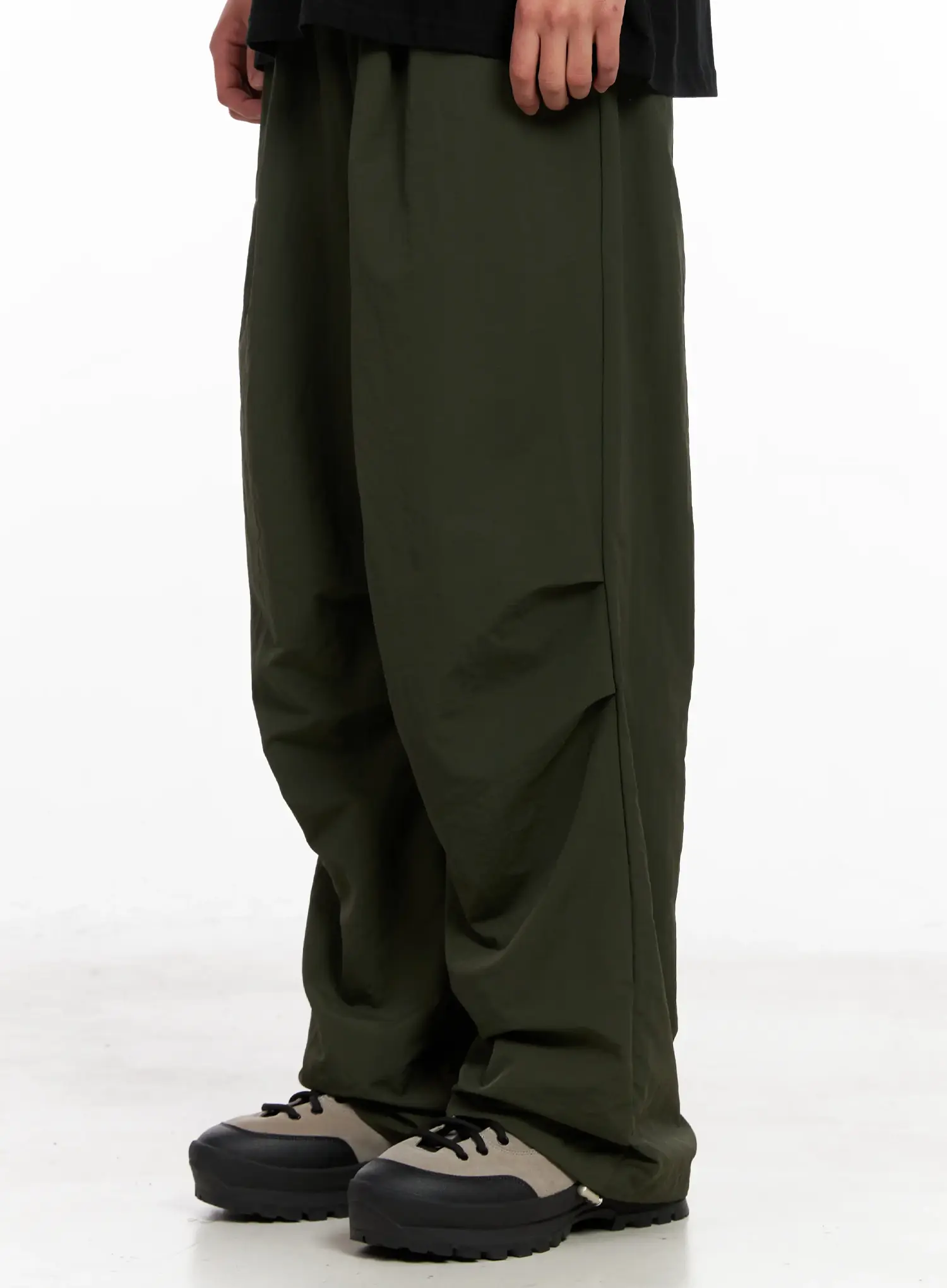 Men's Parachute Streetwear Pants IL518 - Image 6