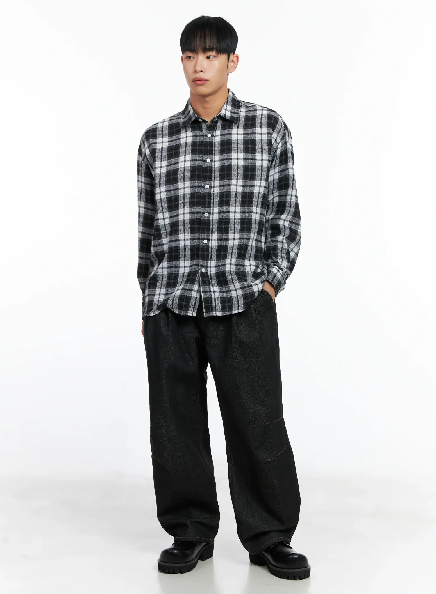 Men's Pintuck Jeans (Black) IN518 - Image 3