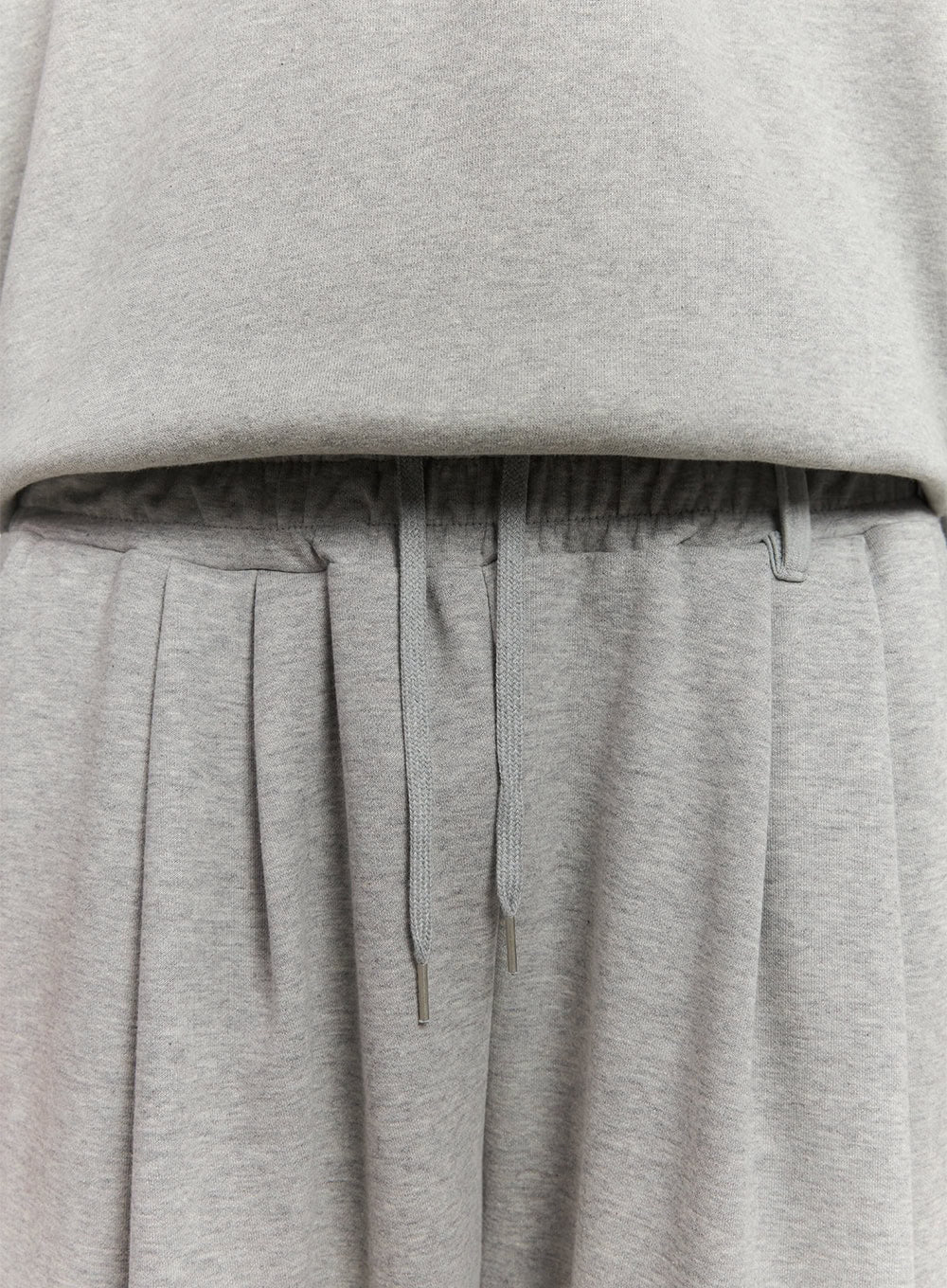 Men's Pintuck Wide-Leg Sweatpants IA510 - Image 3