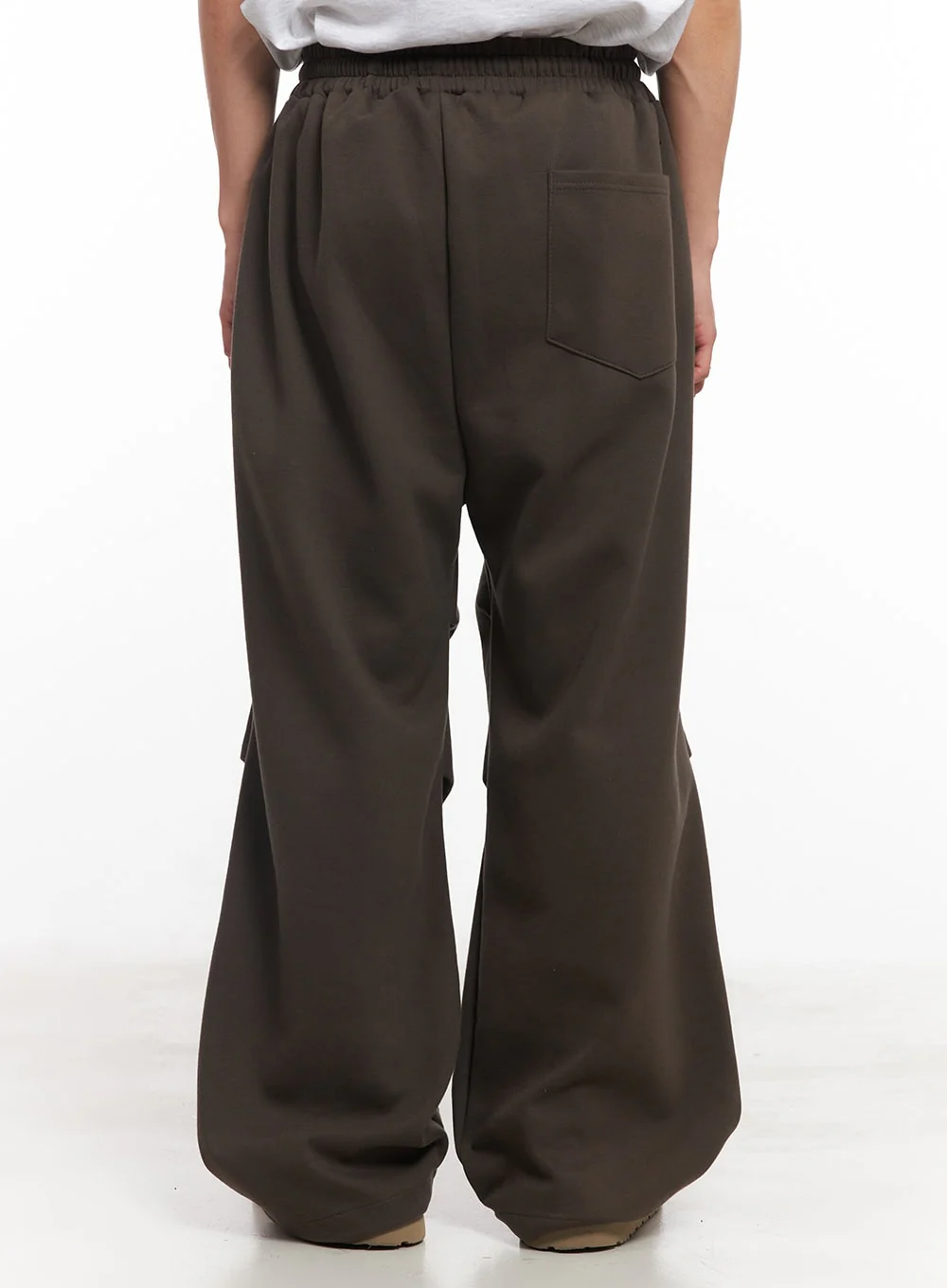 Men's Pintuck Windbreaker Pants IY508 - Image 4
