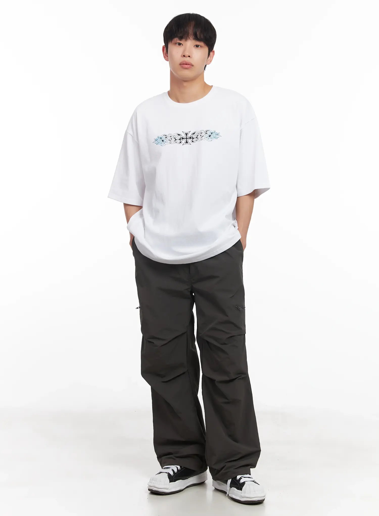 Men's Round Neck Graphic Tee IU518 - Image 7