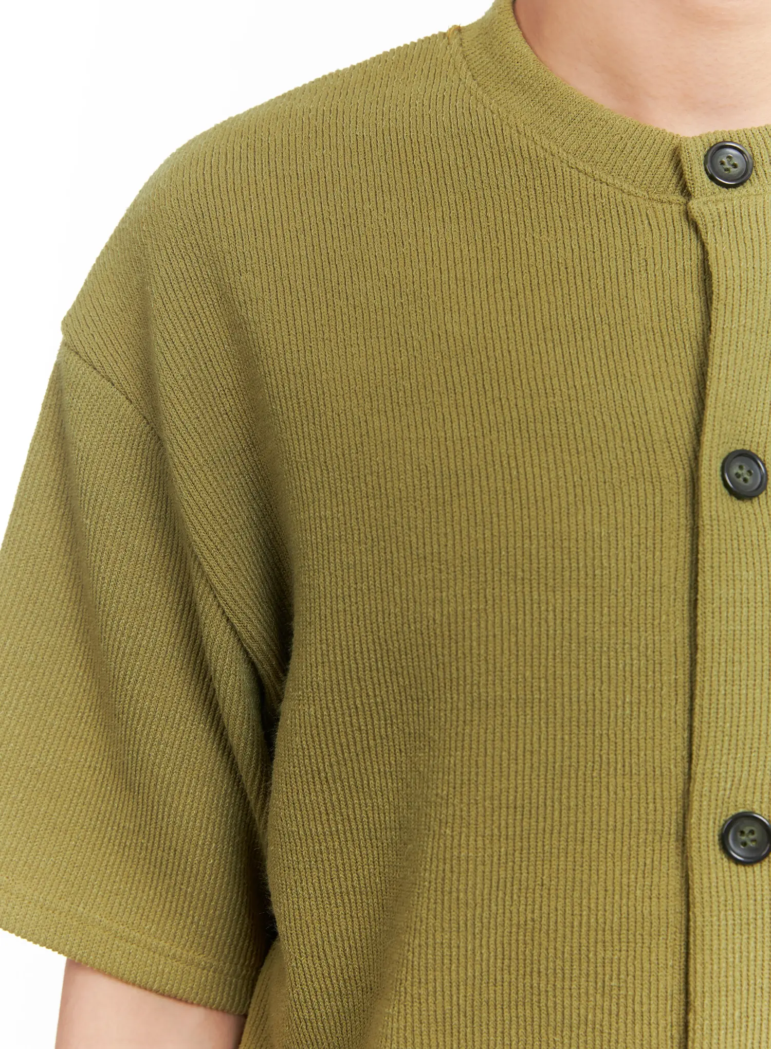 Men's Short-Sleeve Buttoned Sweater IU518 - Image 9
