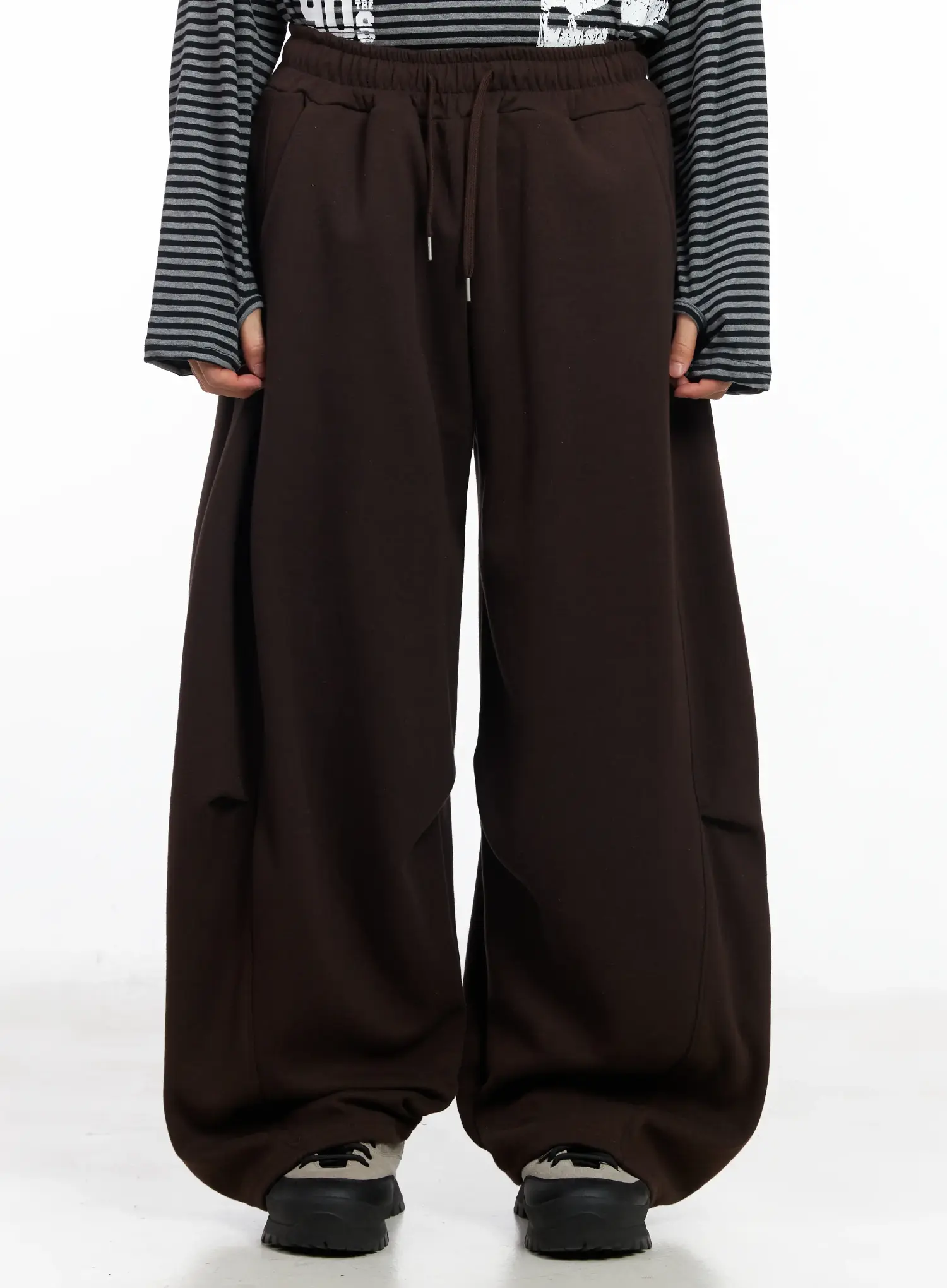 Men's Side Pintuck Sweatpants IM516 - Image 2