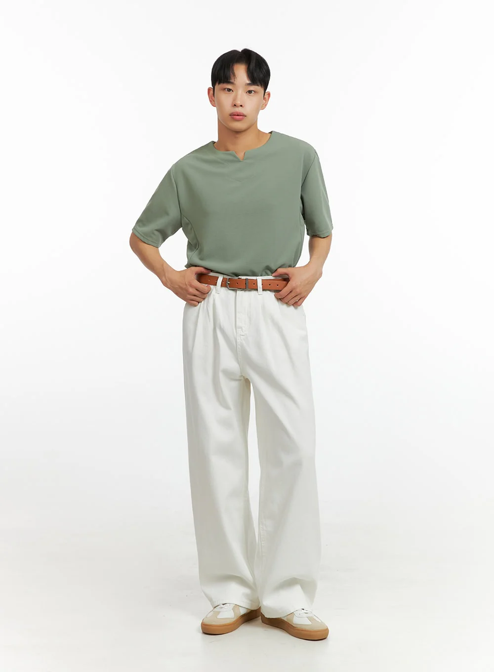 Men's Solid V-Neck T-Shirt IU414 - Image 3