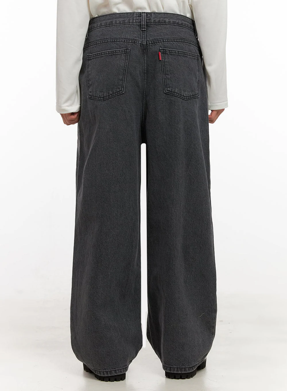 Men's Solid Wide-Fit Jeans ID427 - Image 5