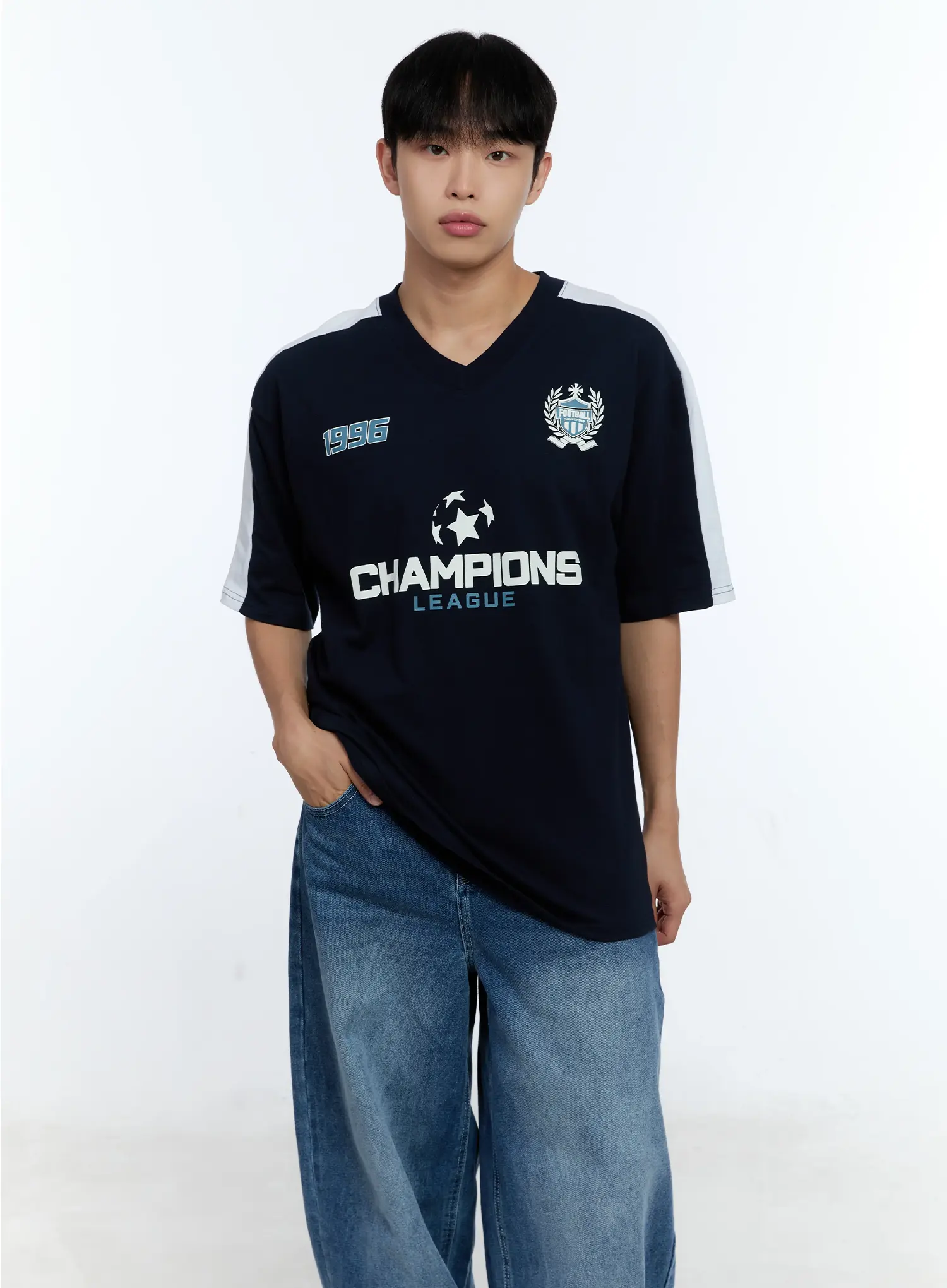 Men's V-Neck Champions League Graphic Jersey IG515 - Image 7