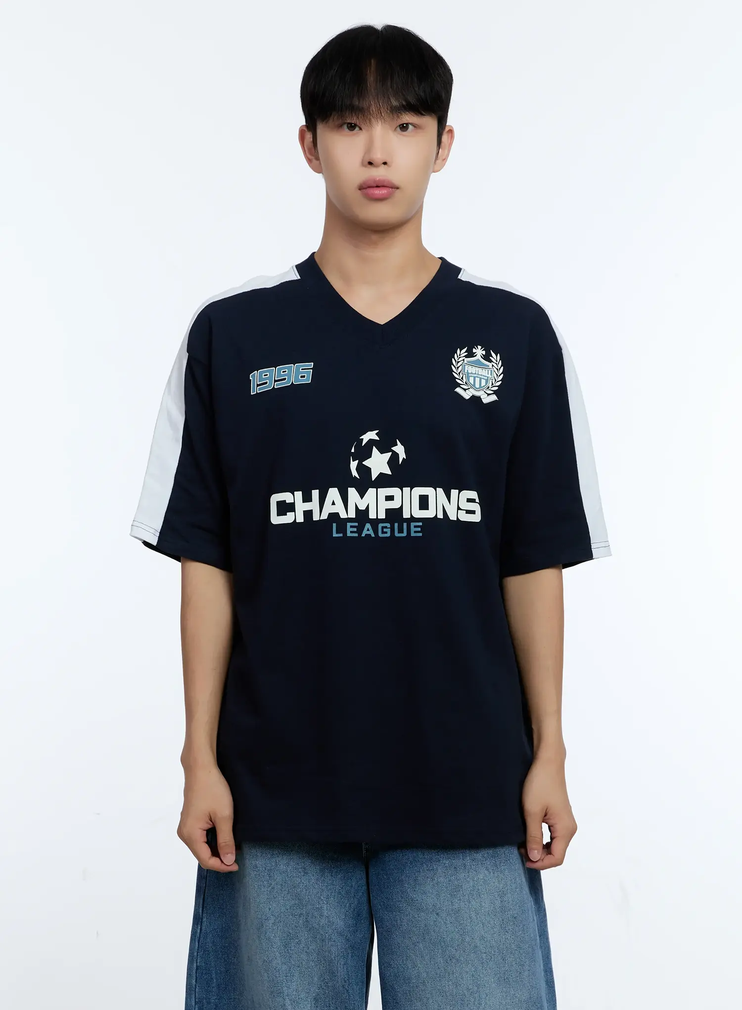 Men's V-Neck Champions League Graphic Jersey IG515 - Image 9