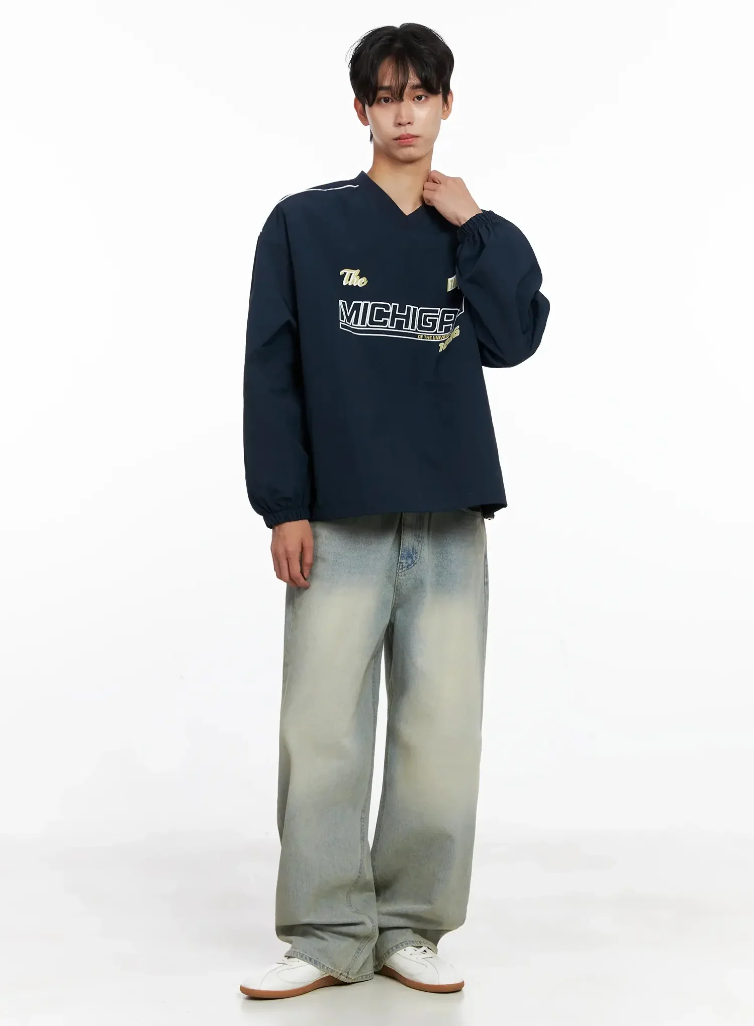 Men's V-Neck Lettering Windbreak Pullover IO516 - Image 15
