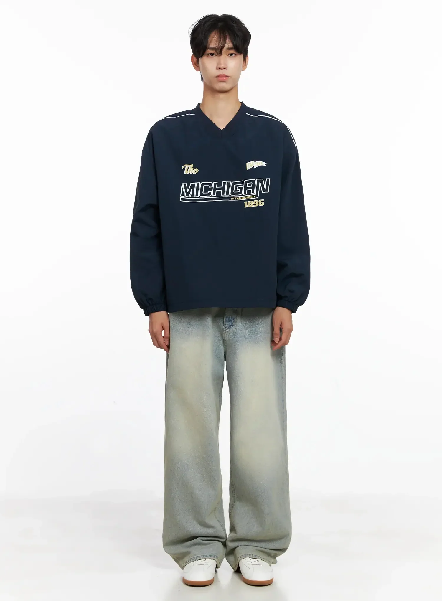Men's V-Neck Lettering Windbreak Pullover IO516 - Image 4