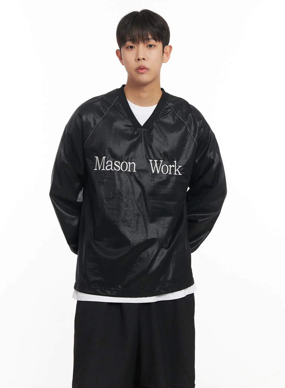 Men's V-Neck Oversized Graphic Sweatshirt IM517 - Image 3