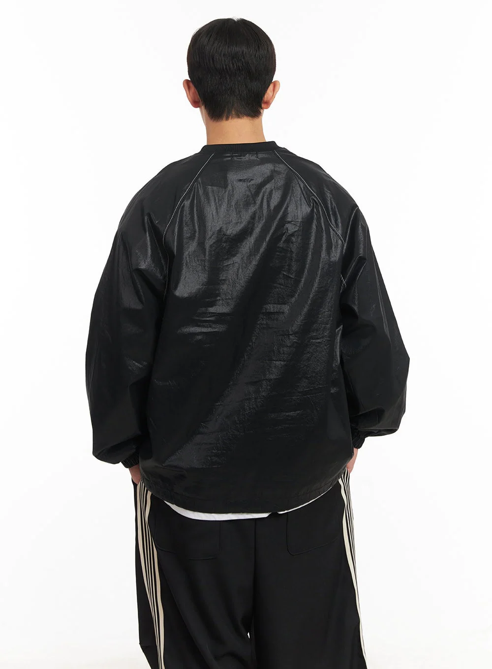 Men's V-Neck Oversized Graphic Sweatshirt IM517 - Image 7