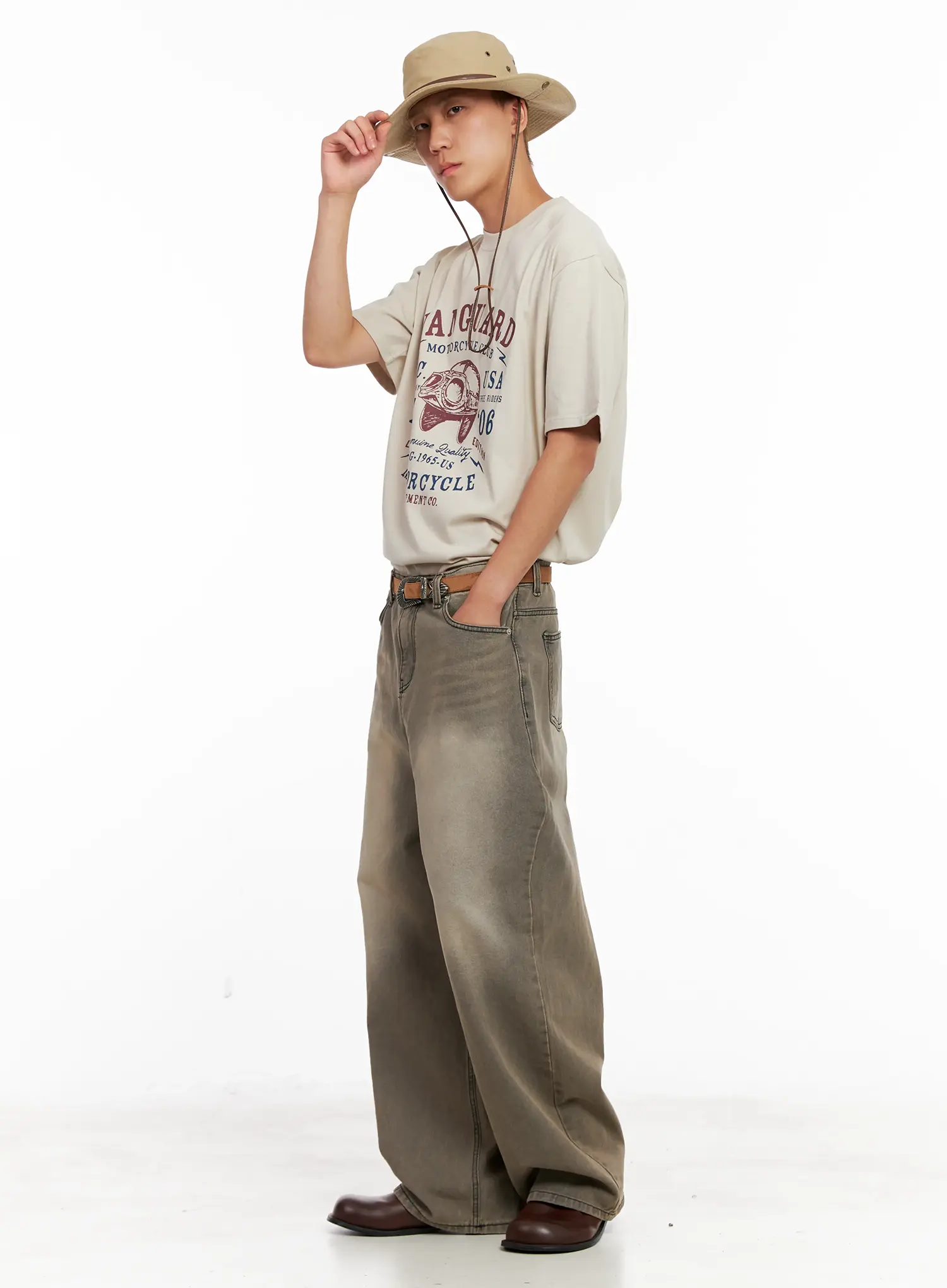 Men's "Vanguard" Graphic Tee IL521 - Image 2