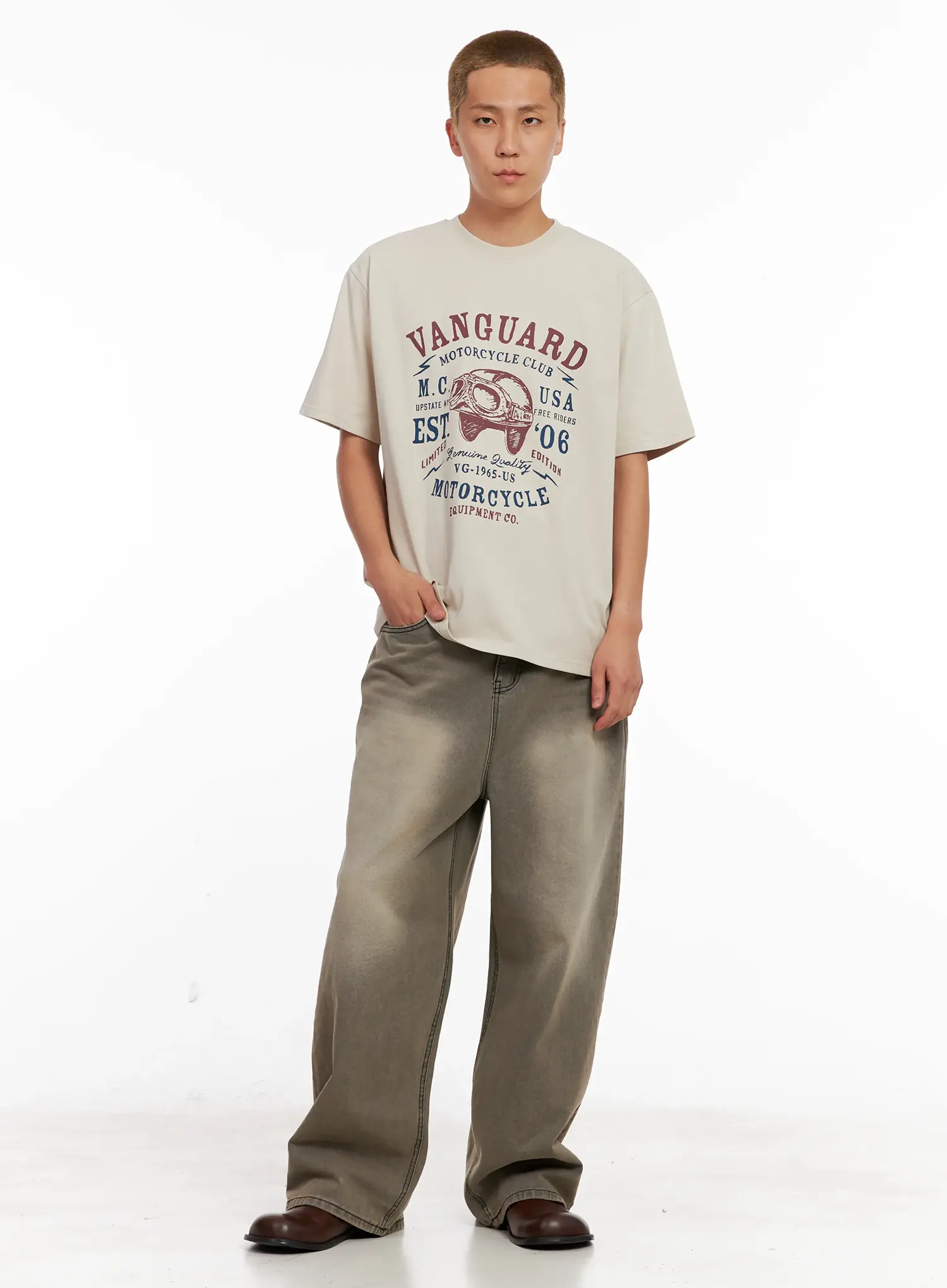 Men's "Vanguard" Graphic Tee IL521 - Image 8