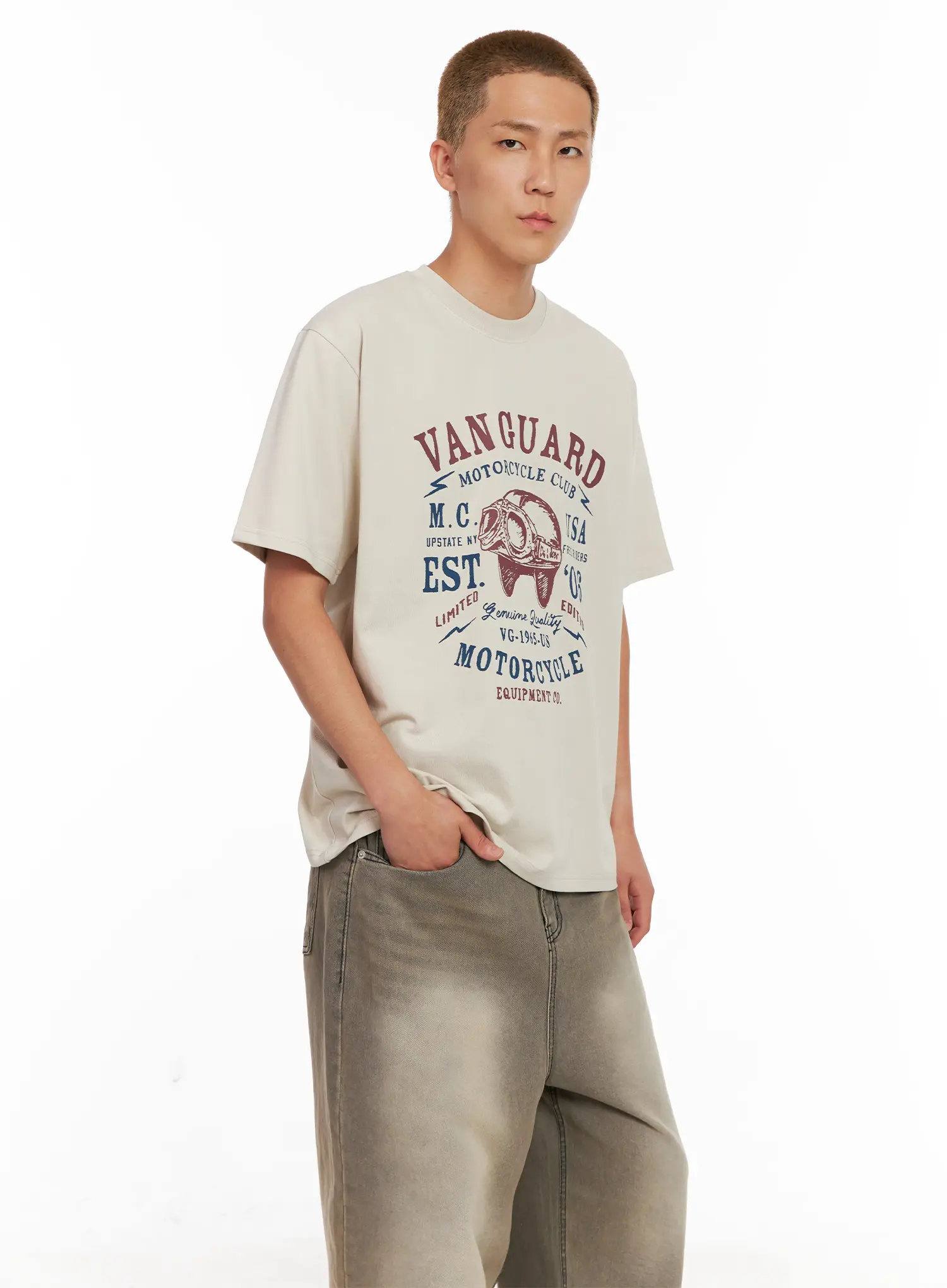 Men's "Vanguard" Graphic Tee IL521 - Image 9