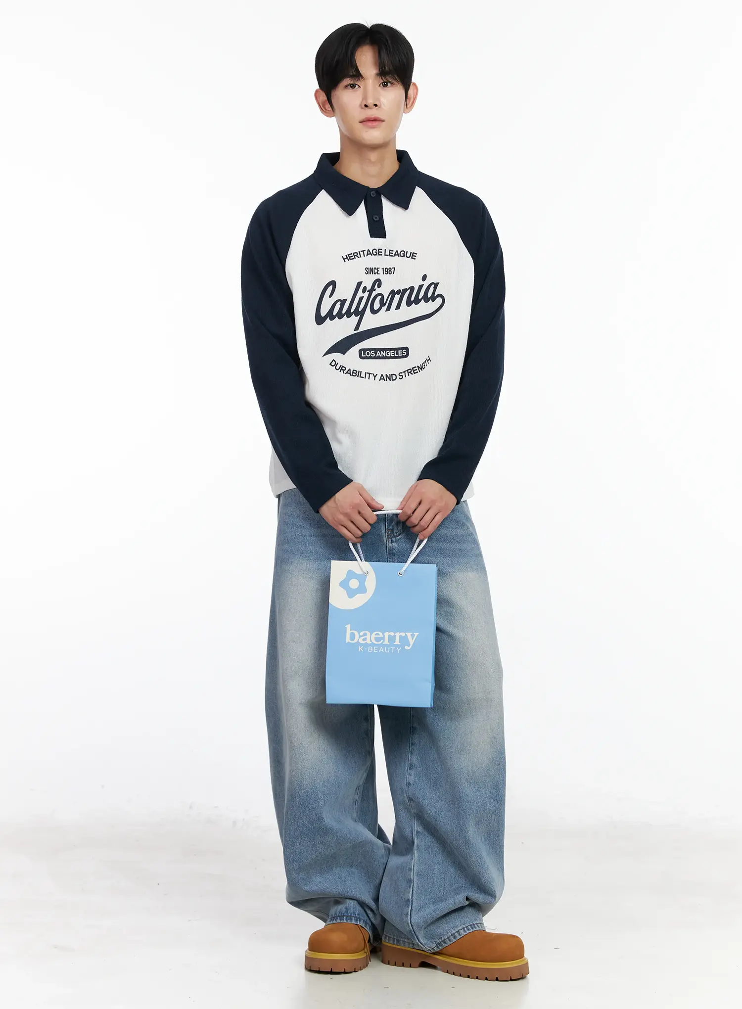 Men's Vintage-Wash Wide Leg Jeans IM518 - Image 3