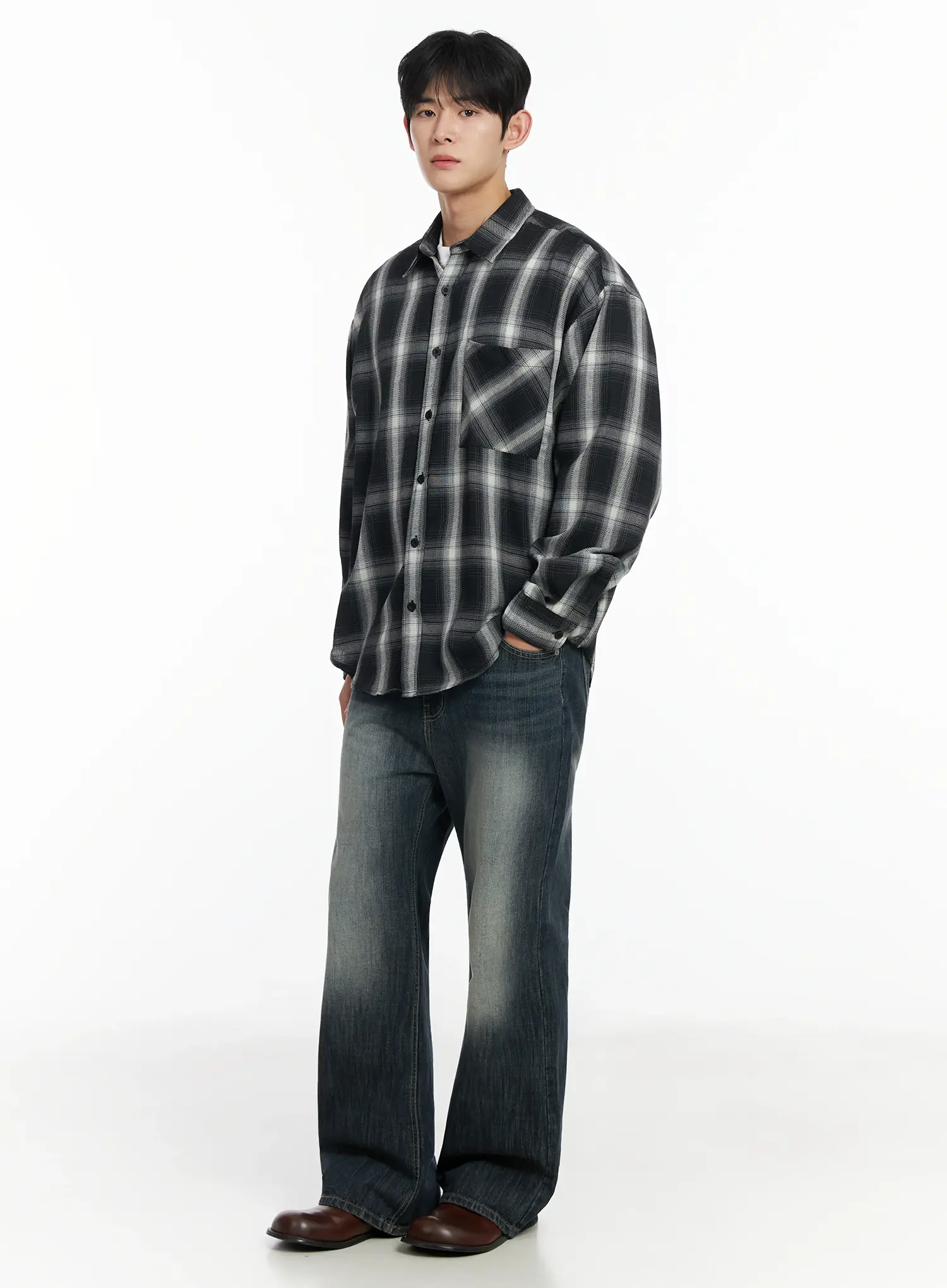 Men's Washed Flared Jeans IF517 - Image 10