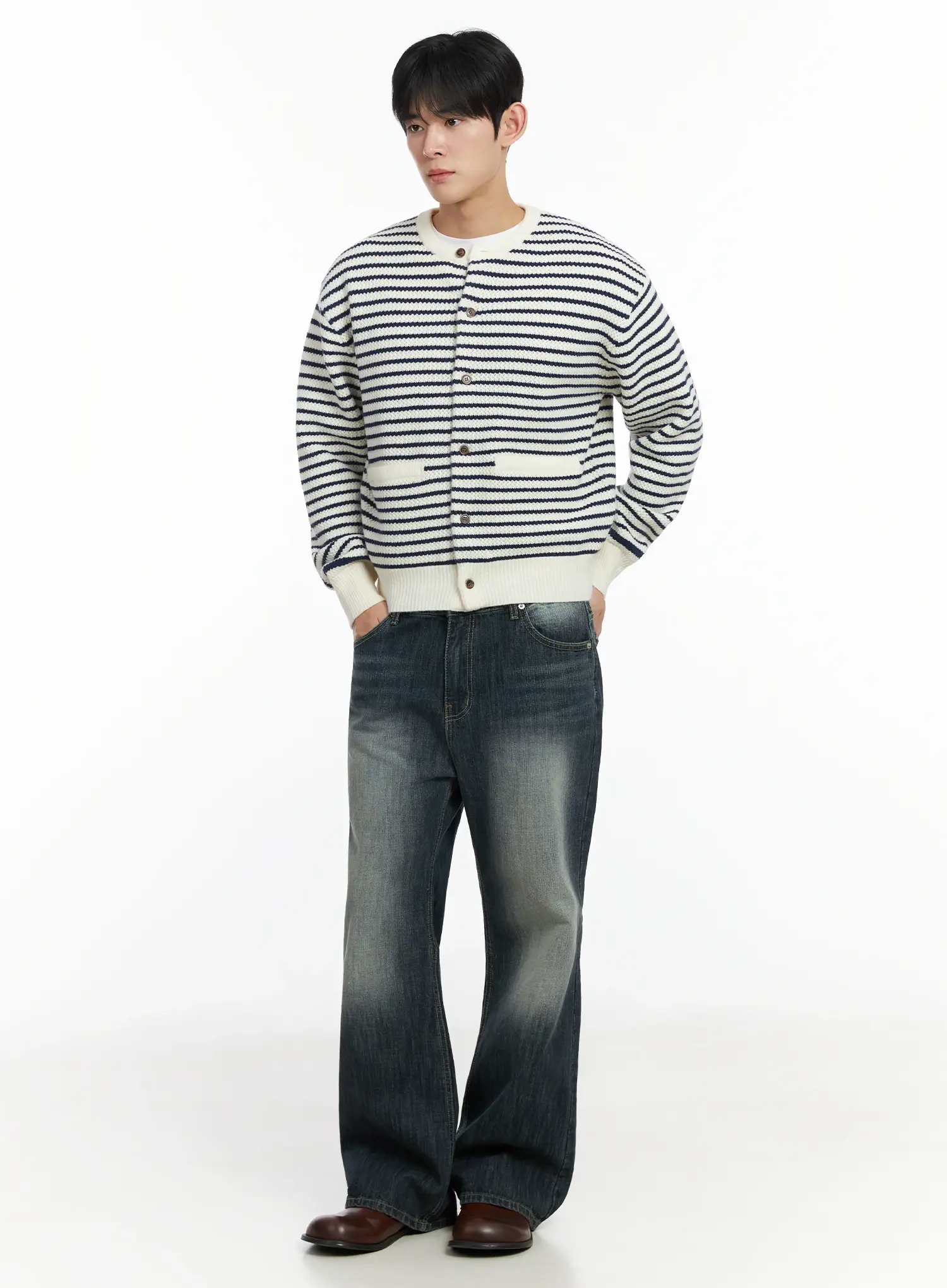 Men's Washed Flared Jeans IF517 - Image 2