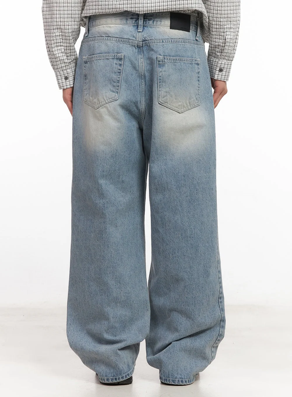 Men's Wide-Fit Washed Denim Jeans IA510 - Image 4